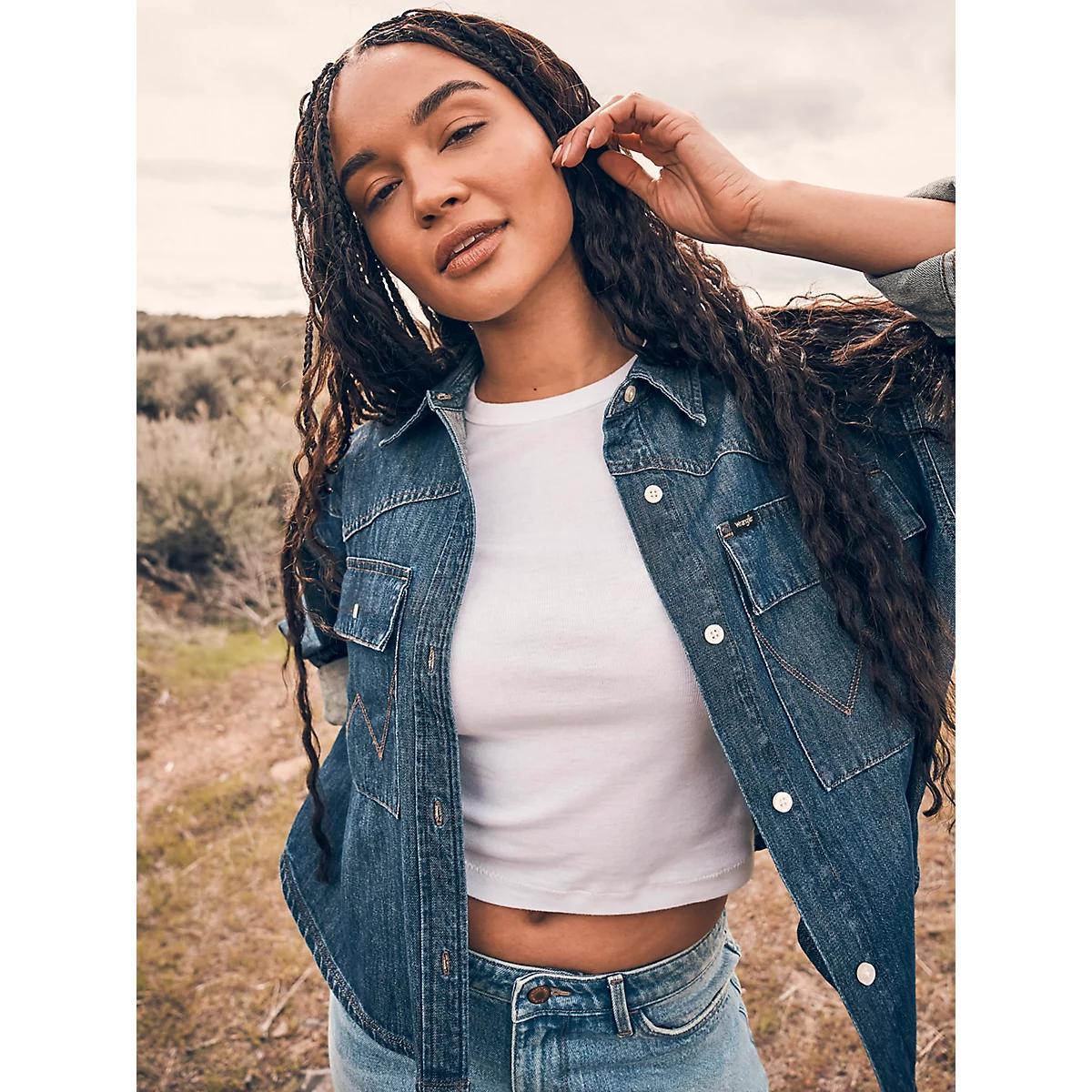 Women's Boxy Shirt | Women's TOPS | Wrangler® Product Image