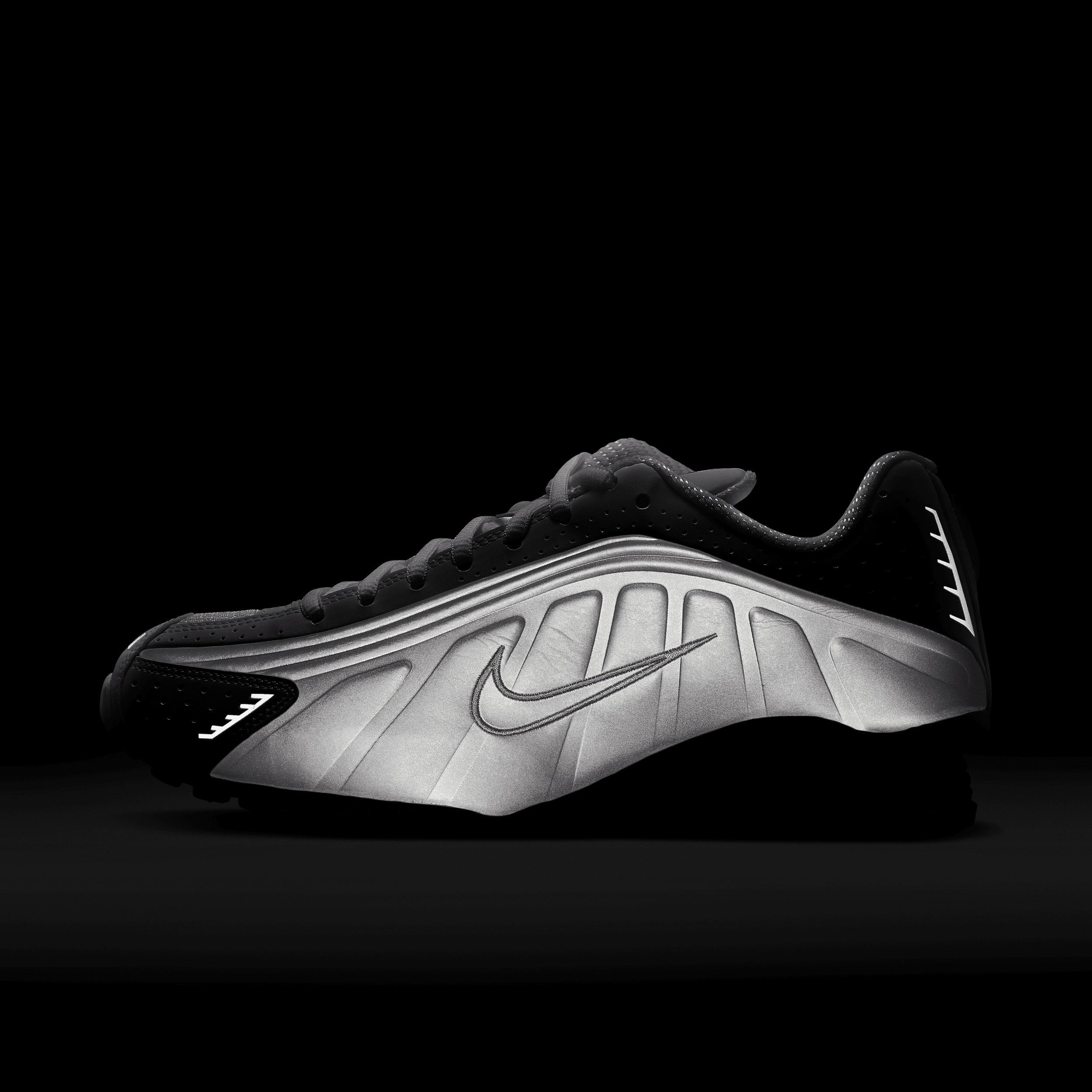 Nike Womens Shox R4 Casual Shoes Product Image