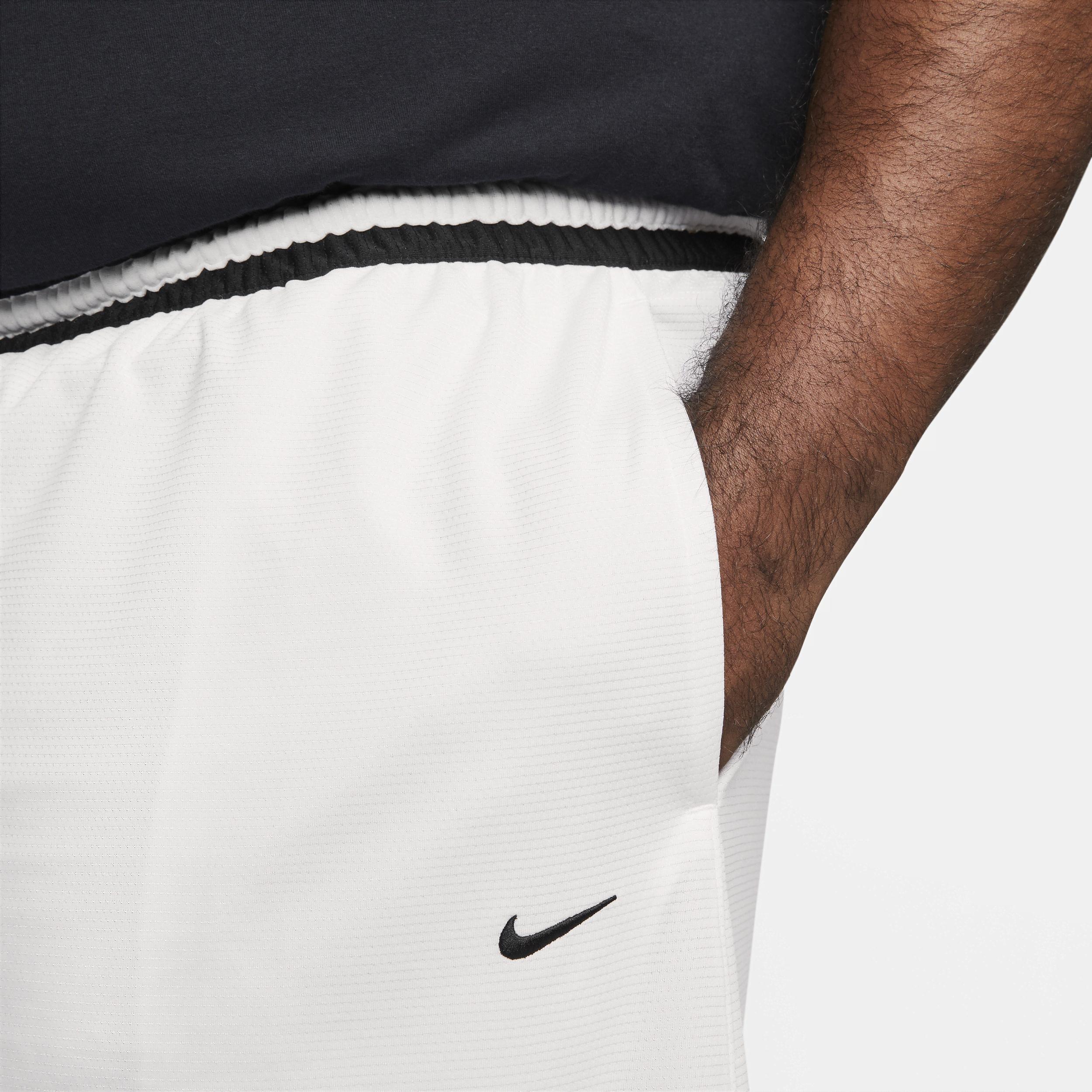 Nike Mens Dri-FIT DNA 10 Basketball Shorts Product Image