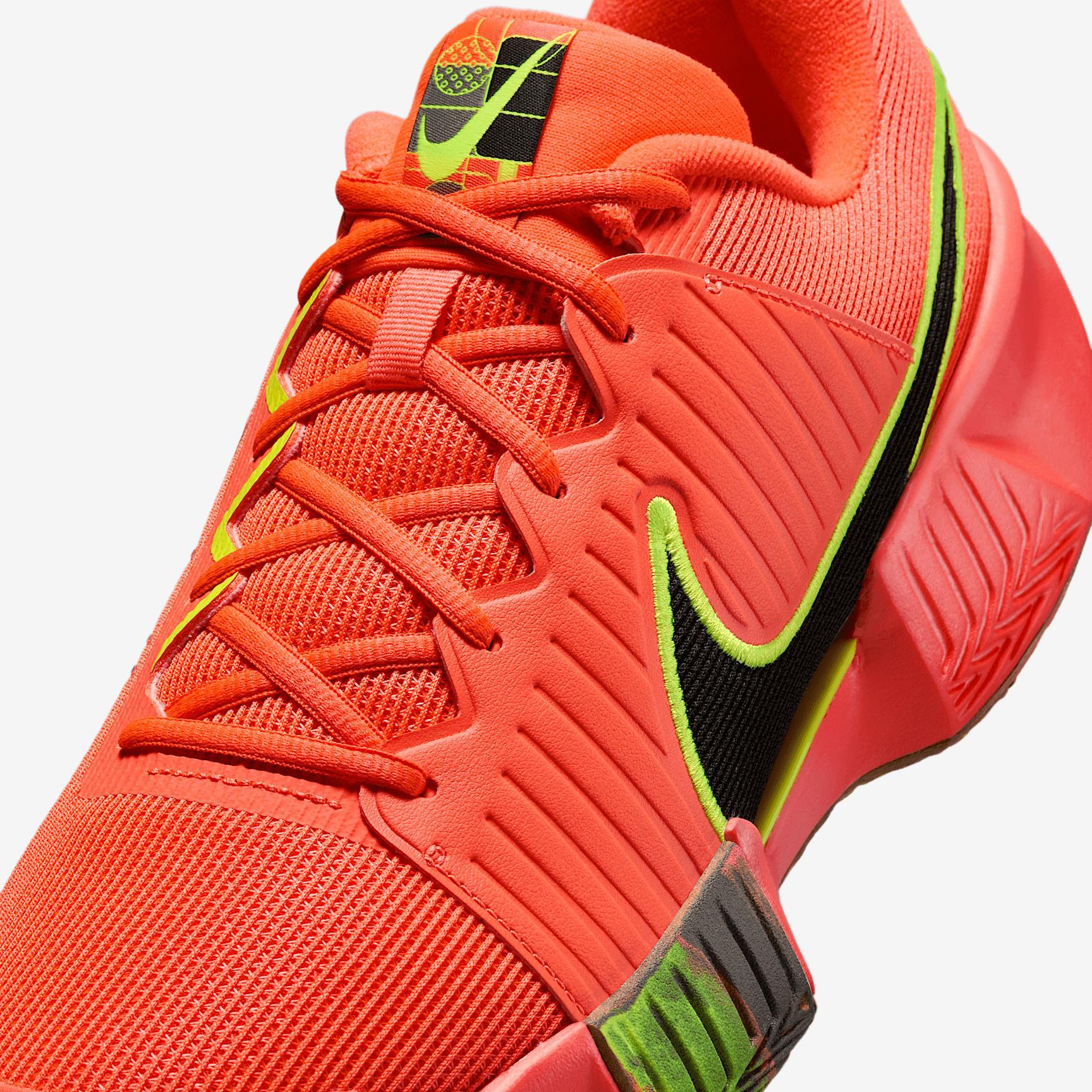 Nike Men's Zoom Challenge Pickleball Shoes Product Image