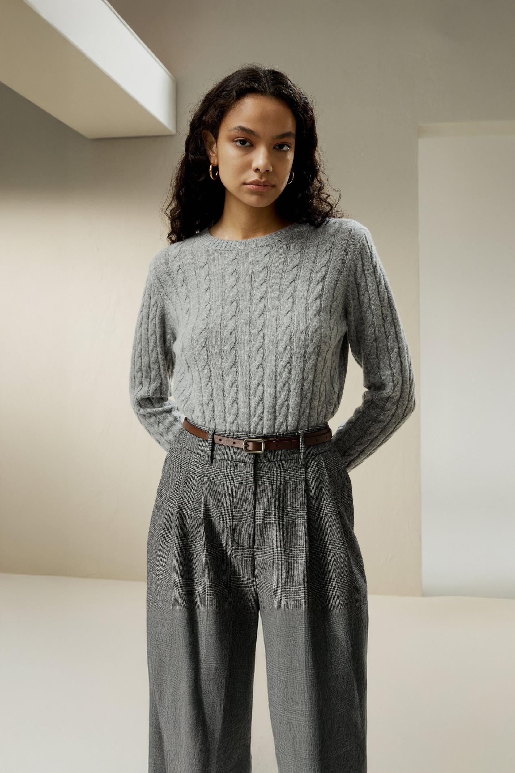 Classic Cable Knit Sweater with Ribbed Edges Product Image