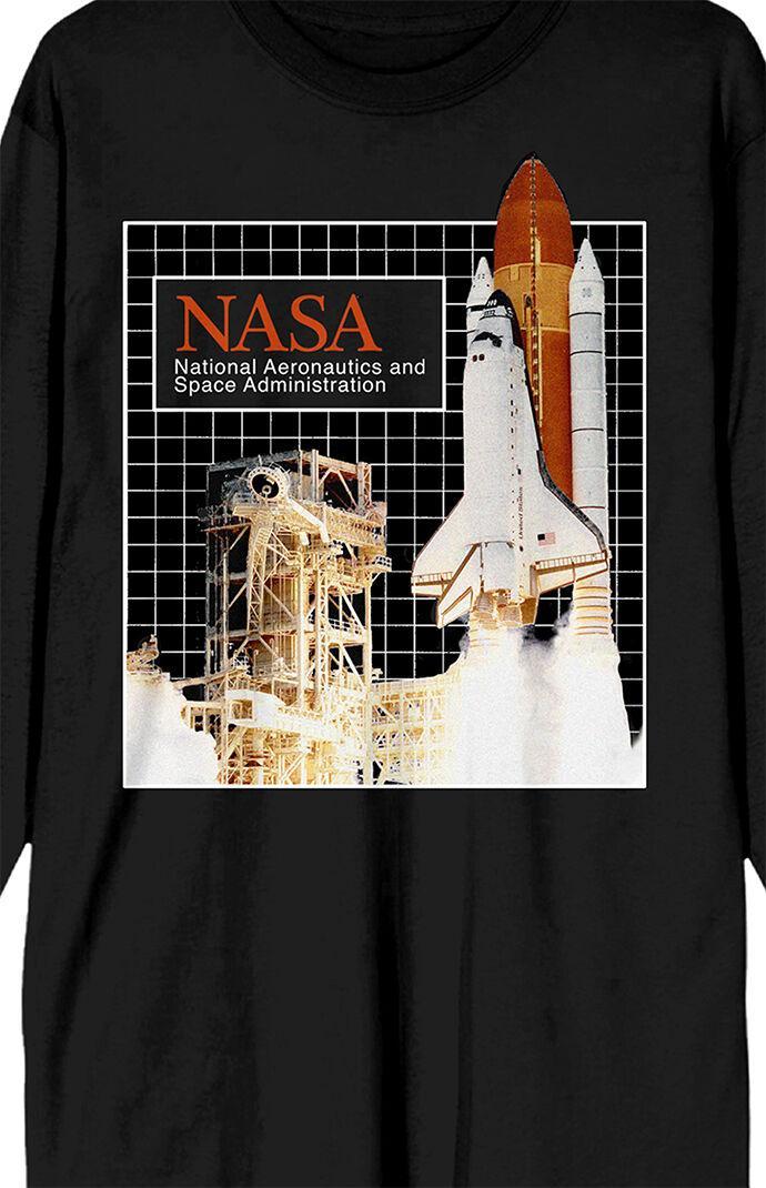 Men's NASA Logo Long Sleeve T-Shirt Product Image