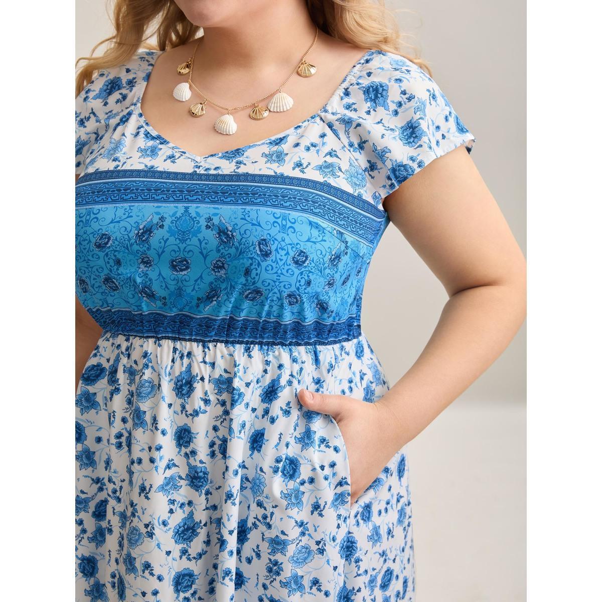 Plus Size Contrast Floral Print Pockets Midi Dress DarkBlue Women Resort Contrast Heart neckline Cap Sleeve Curvy BloomChic 14-16/1X Product Image