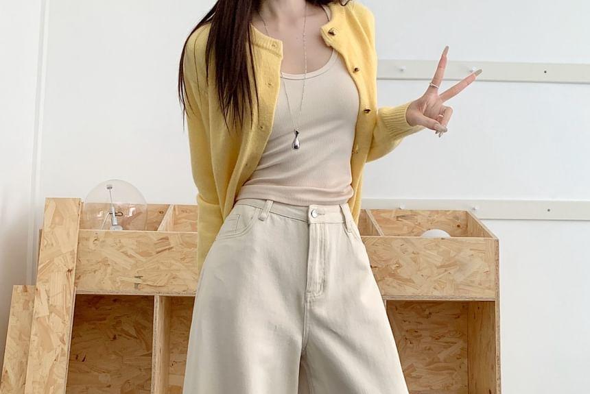 High Rise Plain Wide Leg Pants Product Image