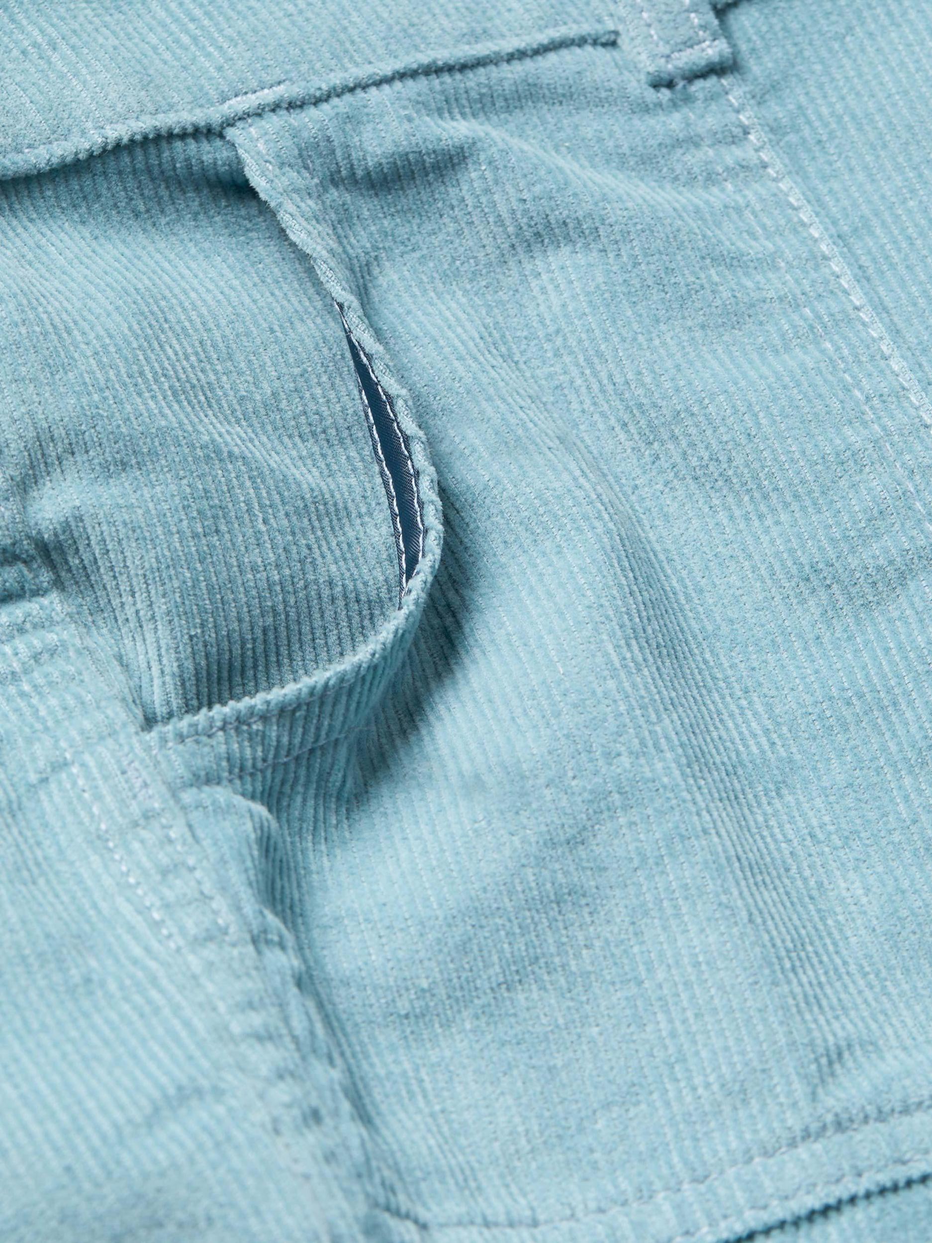 Women's Classic Corduroy Shorts - Olive Product Image
