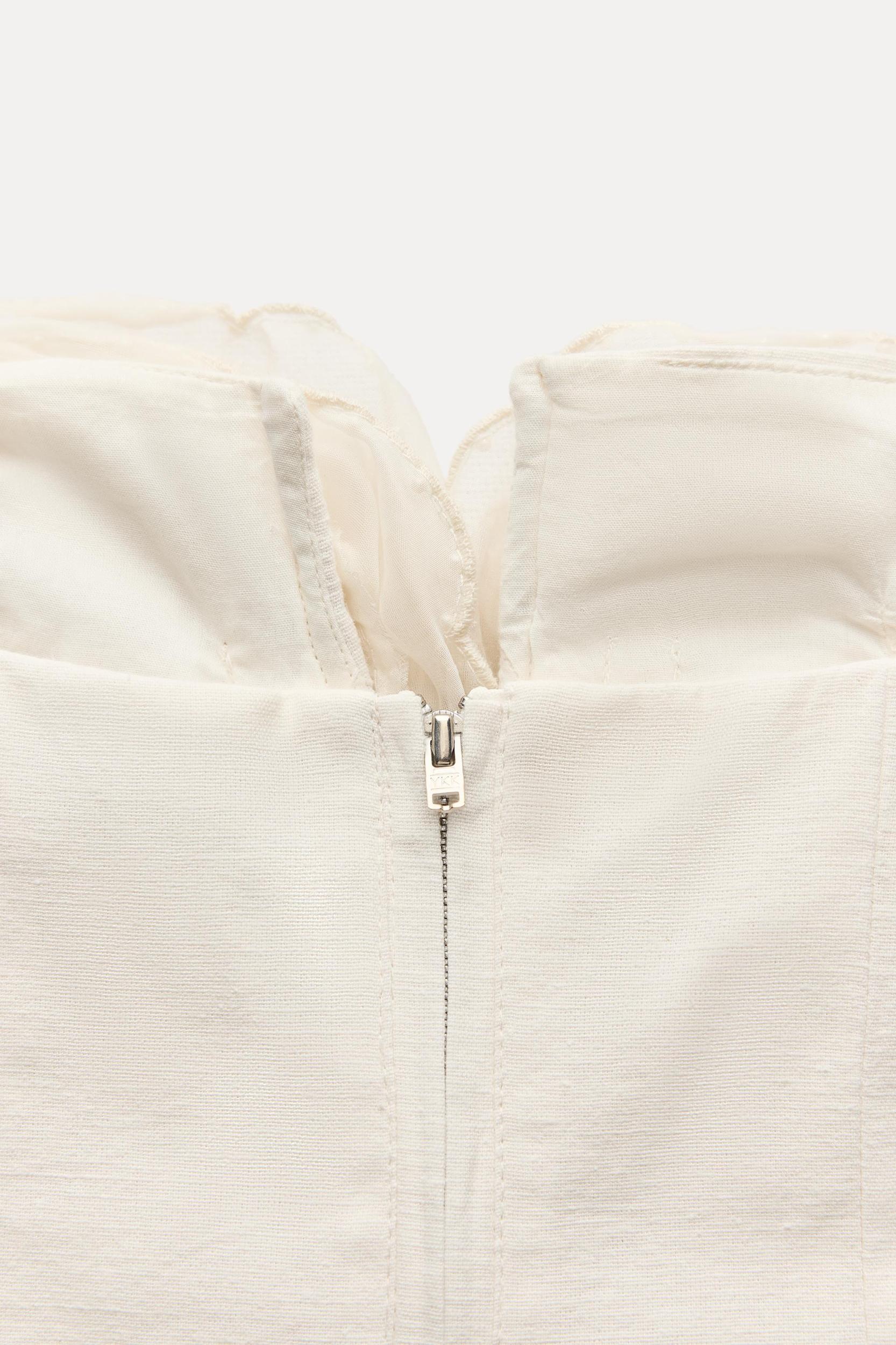 STRAPLESS FLORAL TOP Product Image