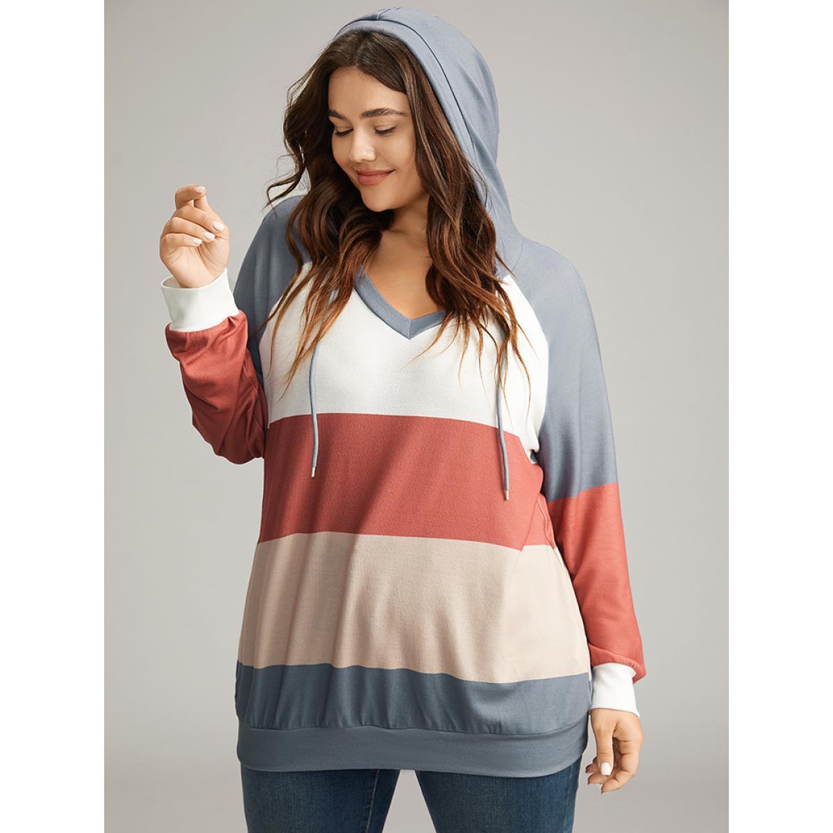 Plus Size Colorblock Contrast Hooded Drawstring Sweatshirt Women Multicolor Casual Contrast Hooded Dailywear Sweatshirts BloomChic 12/L Product Image