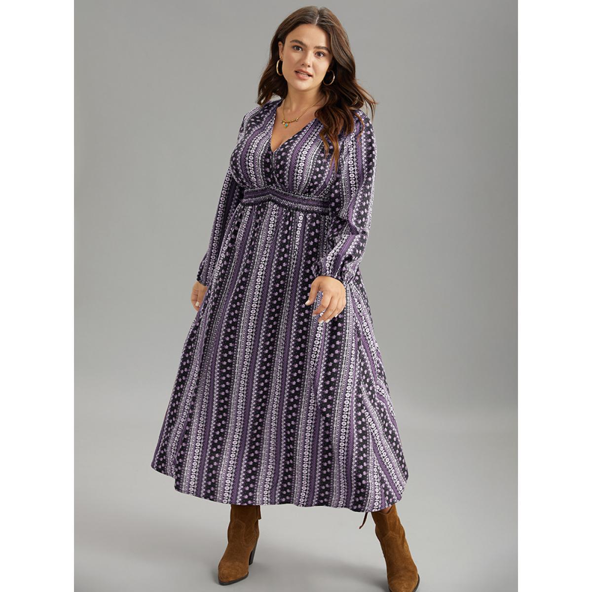 Plus Size Bandana Print Wrap Shirred Dress DarkViolet Women Resort Elastic cuffs V-neck Long Sleeve Curvy Midi Dress BloomChic 30/6X Product Image