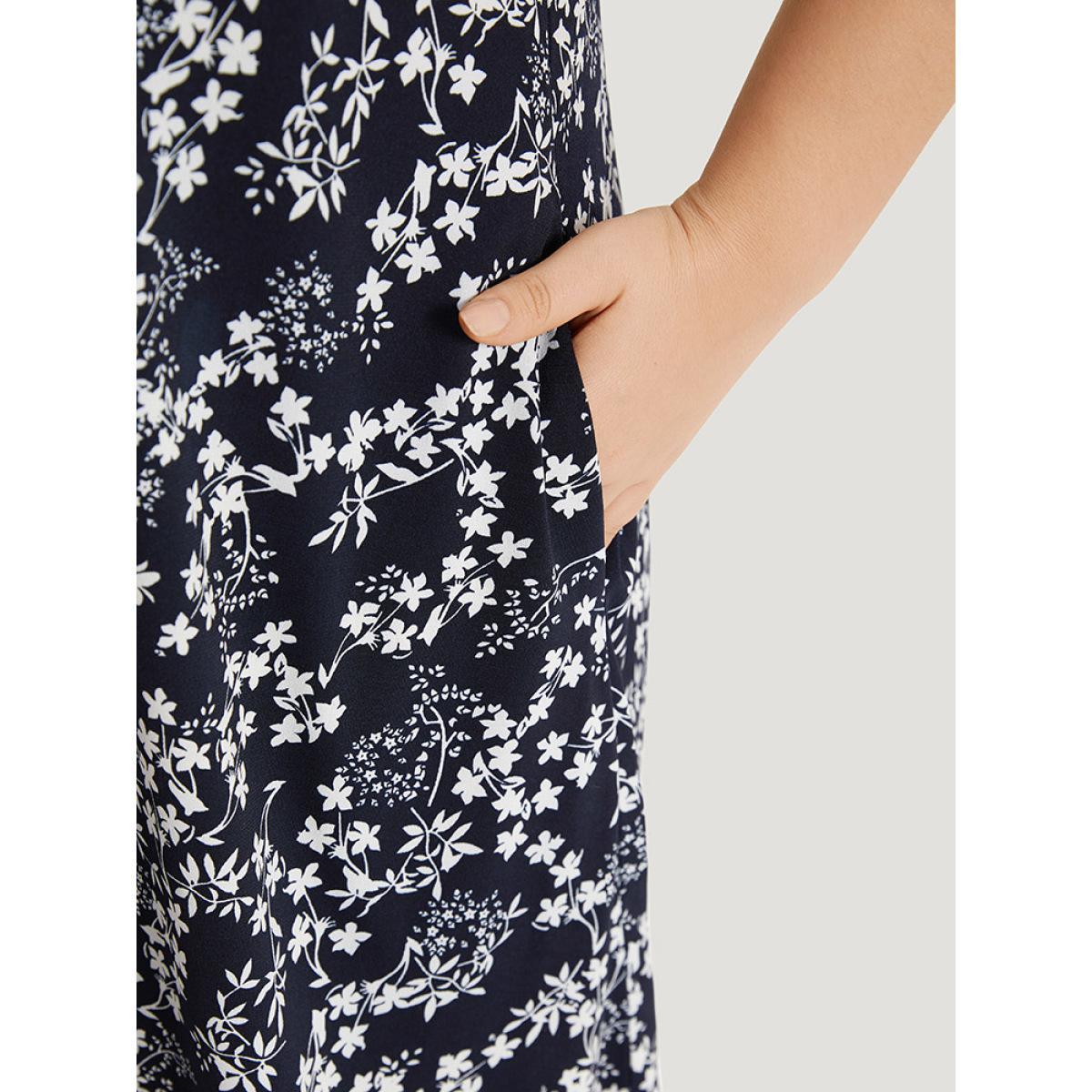 Plus Size Ditsy Floral Pocket Crew Neck Tank Dress Navy Women Casual Printed Round Neck Sleeveless Curvy Midi Dress BloomChic 12/L Product Image