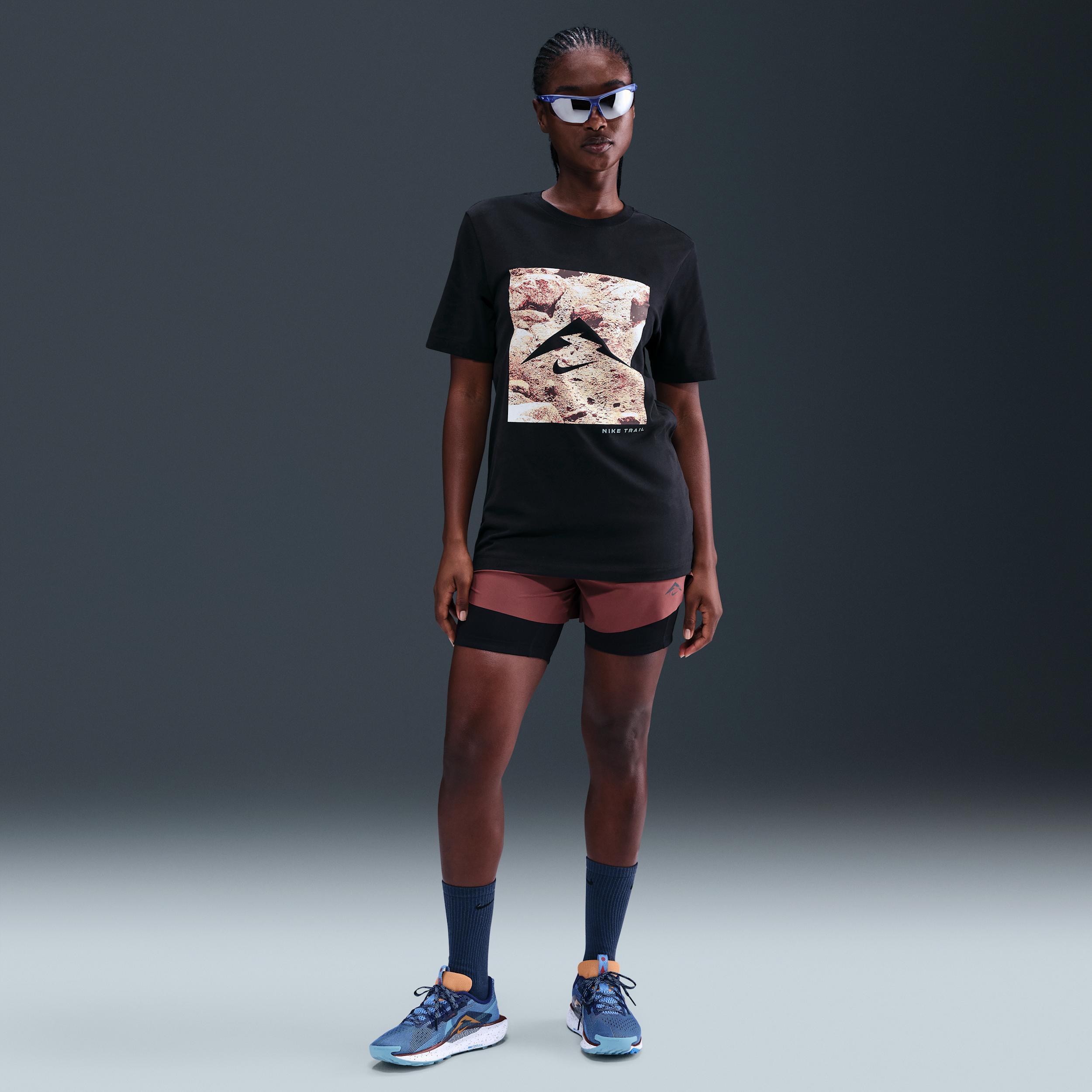 Nike Men's Dri-FIT Trail Running T-Shirt Product Image