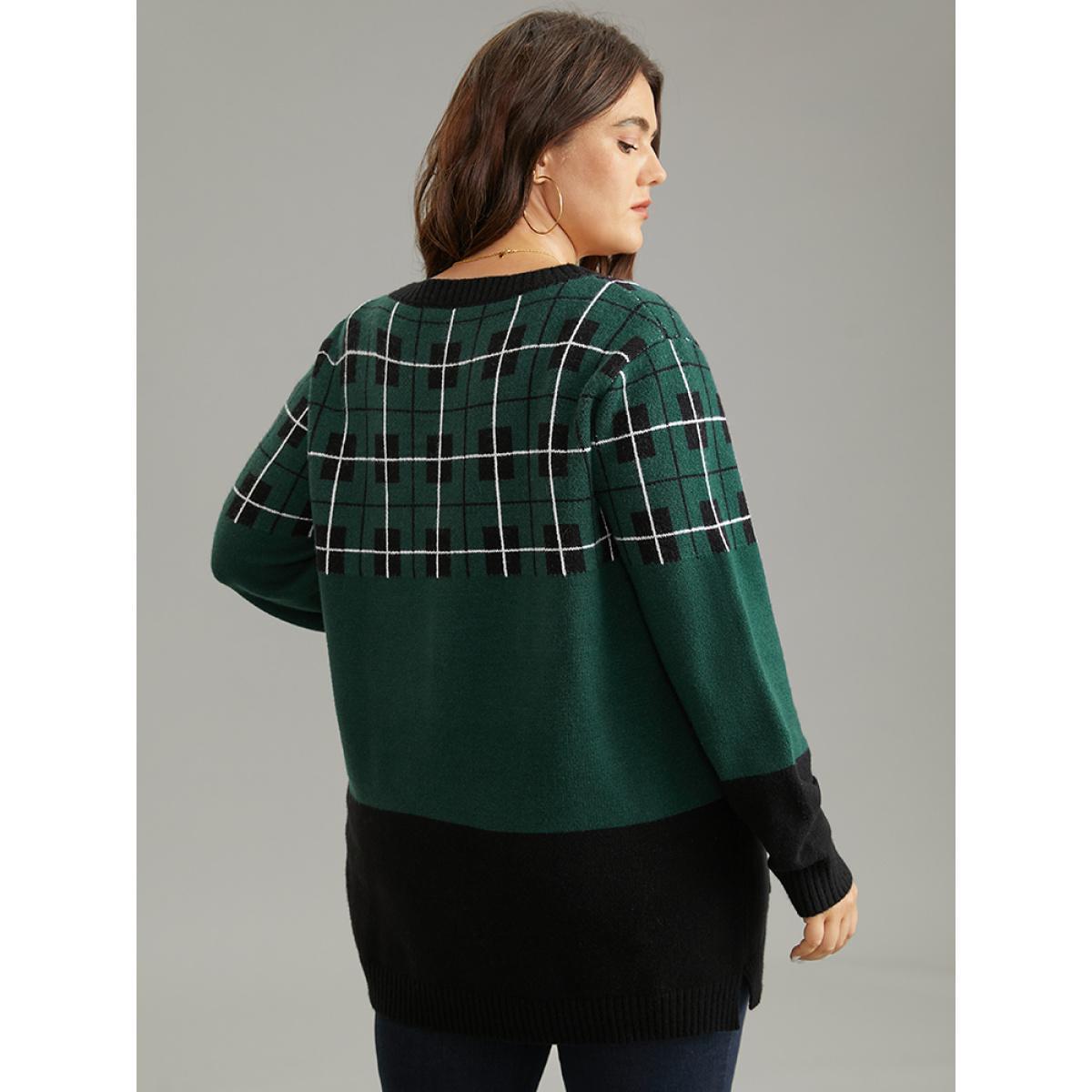 Plus Size Supersoft Essentials Plaid Geometric Contrast Pocket Cardigan DarkGreen Women Casual Loose Long Sleeve Dailywear Cardigans BloomChic 10/M Product Image