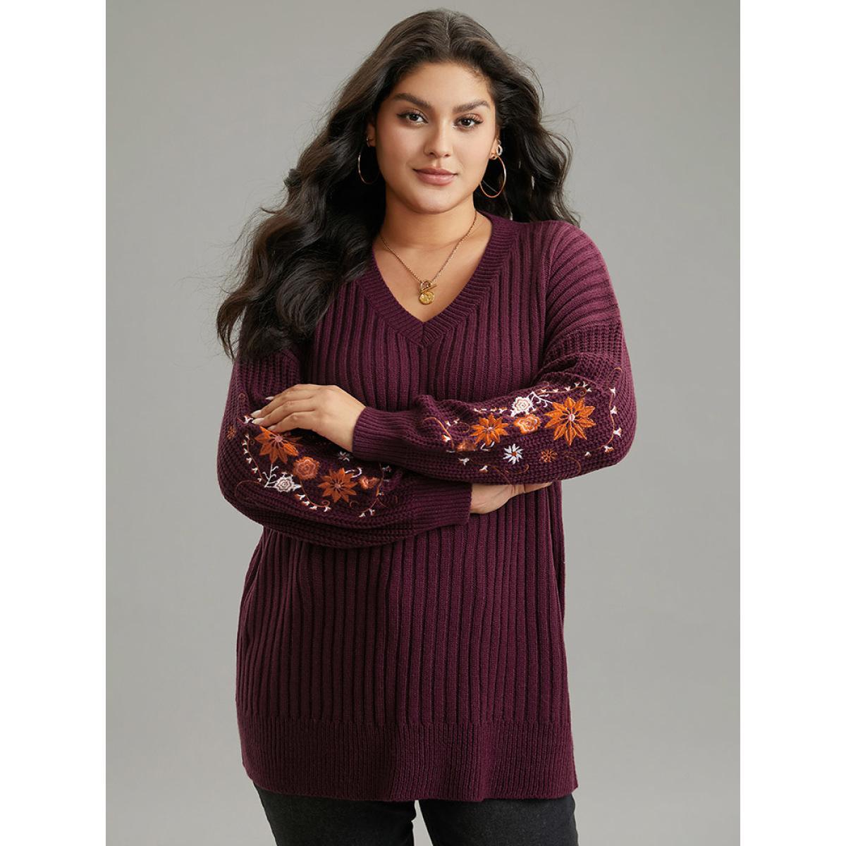 Plus Size Floral Embroidered Plisse Drop Shoulder Pullover Burgundy Women Casual Loose Long Sleeve V-neck Dailywear Pullovers BloomChic 10/M Product Image