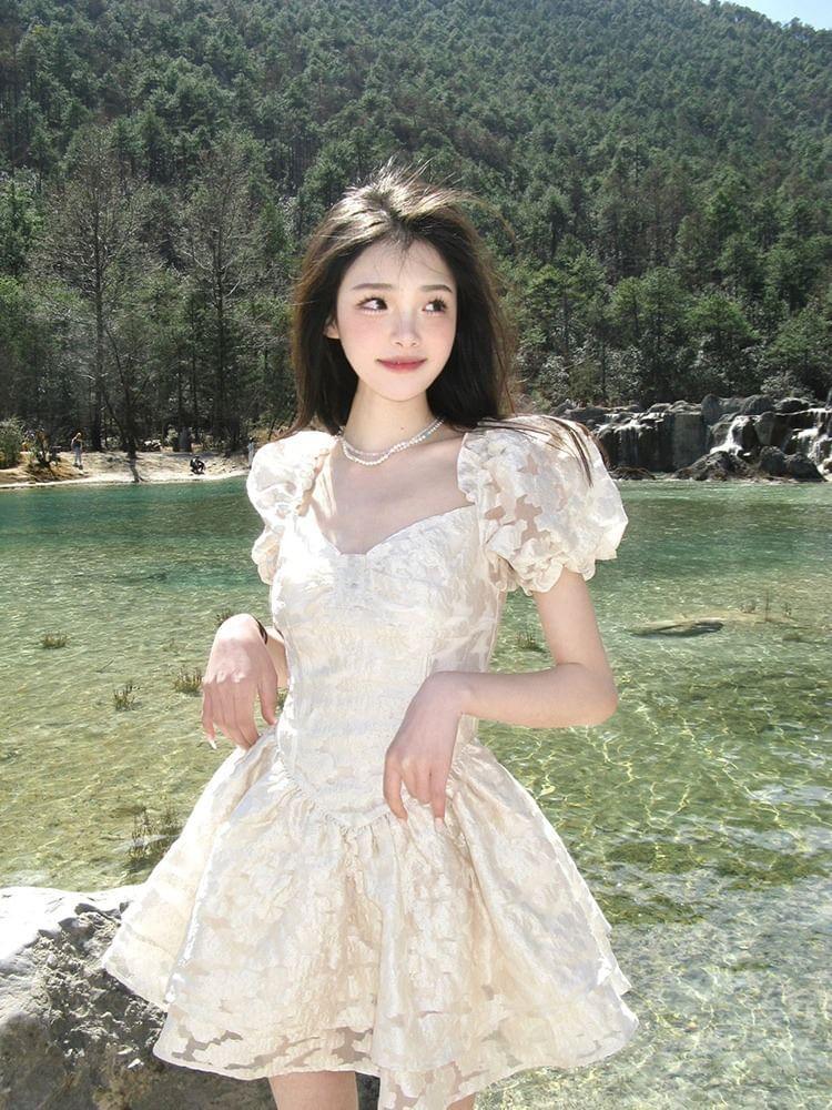 Puff-Sleeve Square-Neck Mini A-Line Lace Dress Product Image