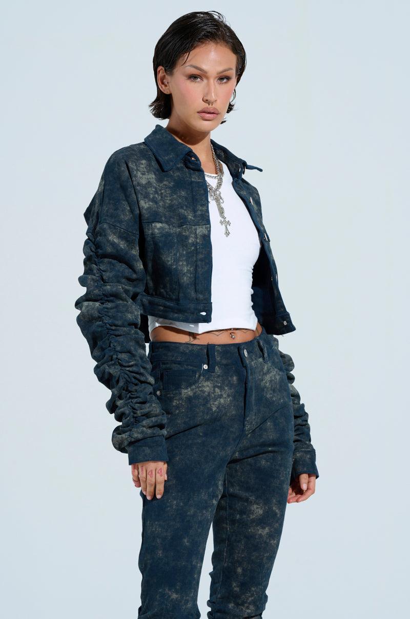 UNFORGETTABLE STACKED LONG SLEEVE BUTTON DOWN Product Image