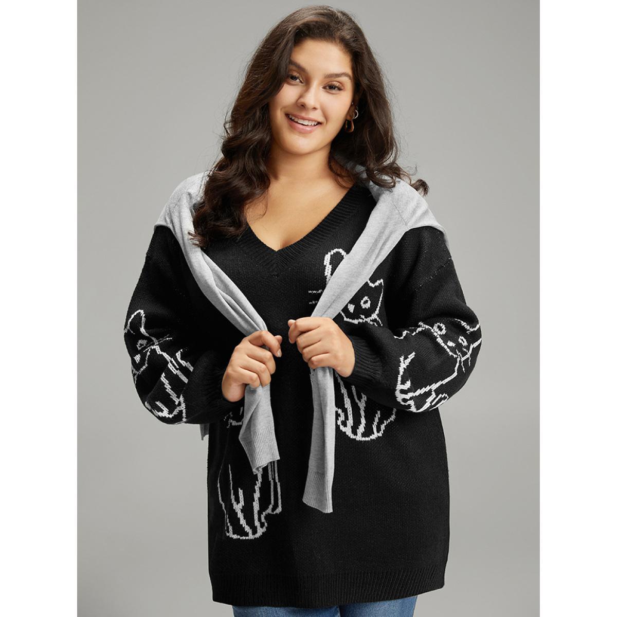 Plus Size Supersoft Essentials Cat Print V Neck Pullover Black Women Casual Long Sleeve V-neck Dailywear Pullovers BloomChic 14-16/1X Product Image