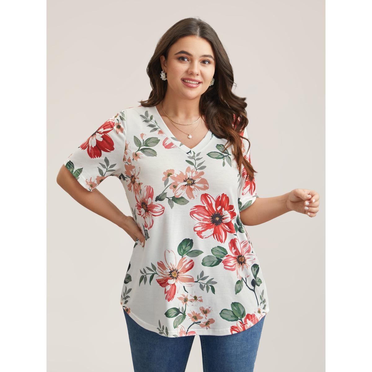 Plus Size Multi-Color Floral Print V-Neck T-Shirt Multicolor Women Elegant Non Natural Flowers V-neck Everyday T-shirts BloomChic 10/M Product Image