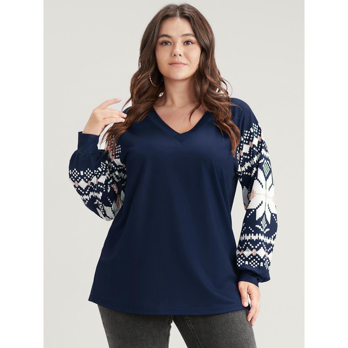 Plus Size Snowflake Print V Neck Drop Shoulder Sweatshirt Women Indigo Casual Contrast V-neck Festival-Christmas Sweatshirts BloomChic 14-16/1X Product Image