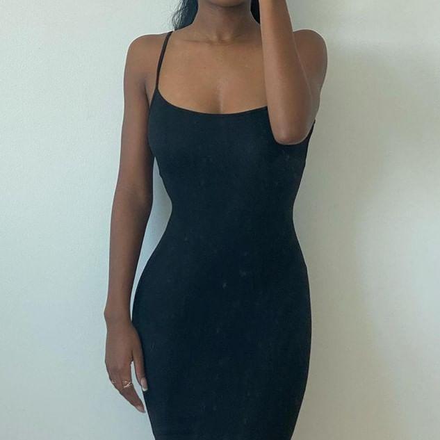 Spaghetti-Strap Plain Maxi Sheath Dress Product Image