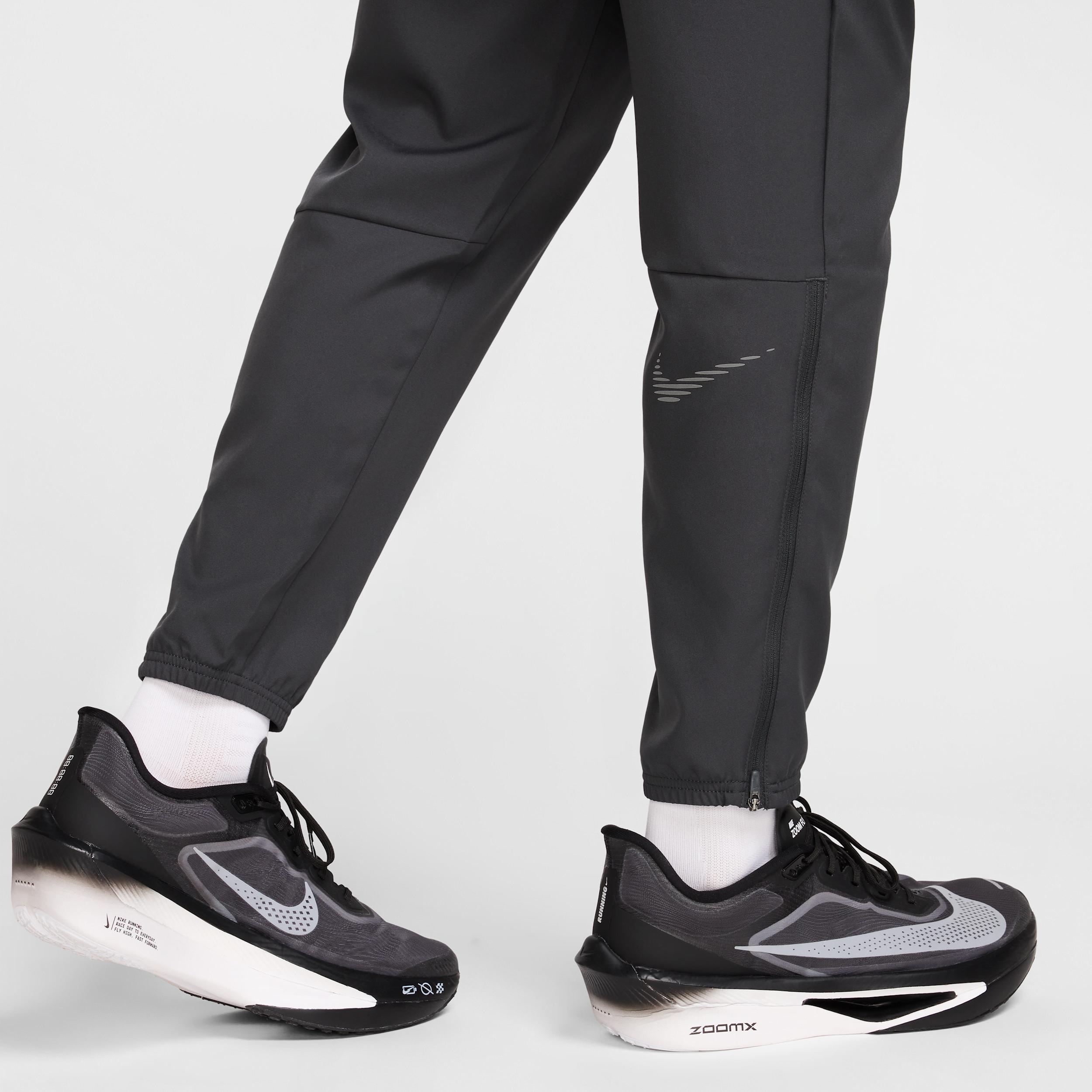 Nike Men's Challenger Flash Dri-FIT Woven Running Pants Product Image