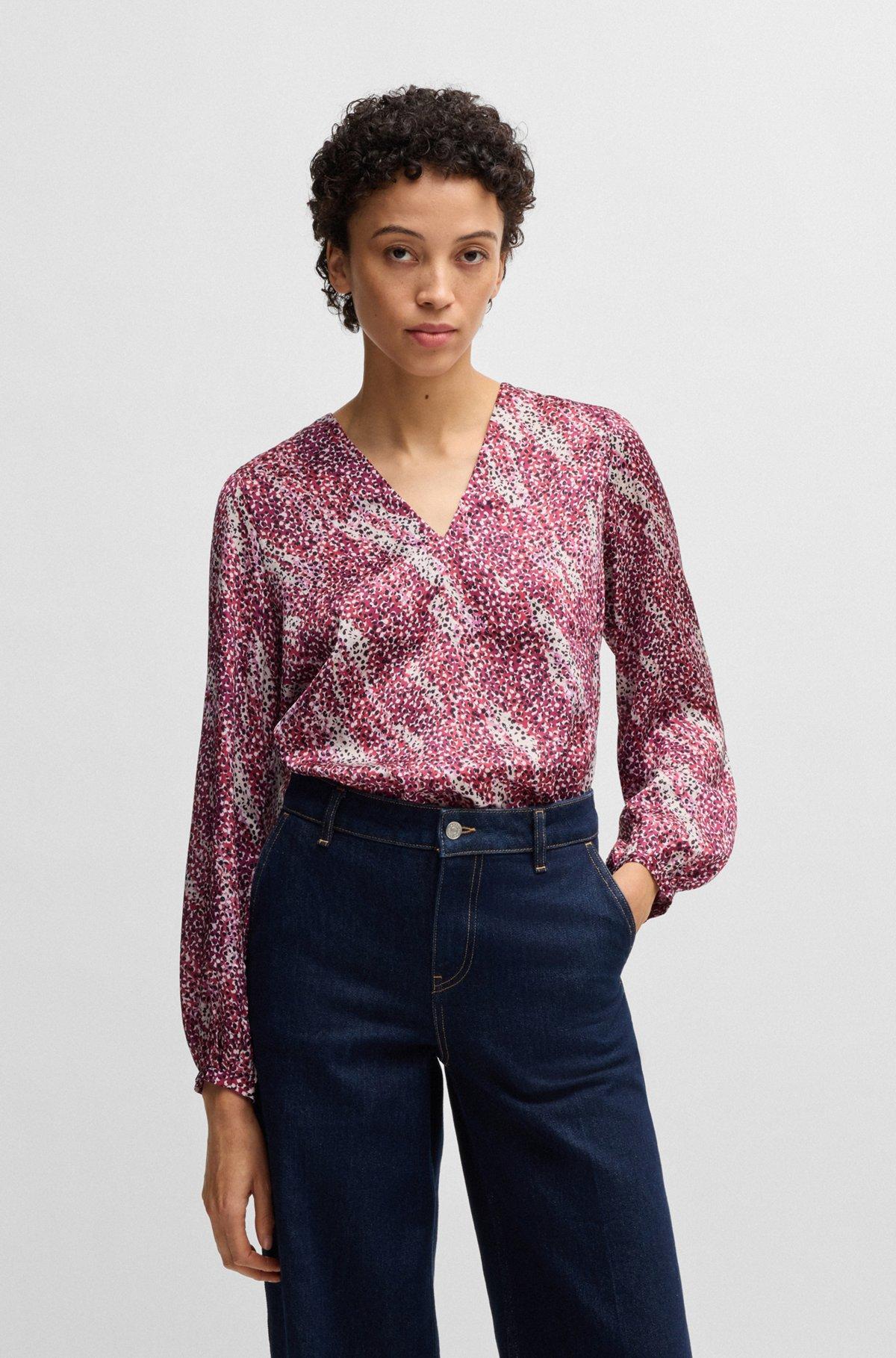 Regular-fit blouse with V neckline in printed satin Product Image