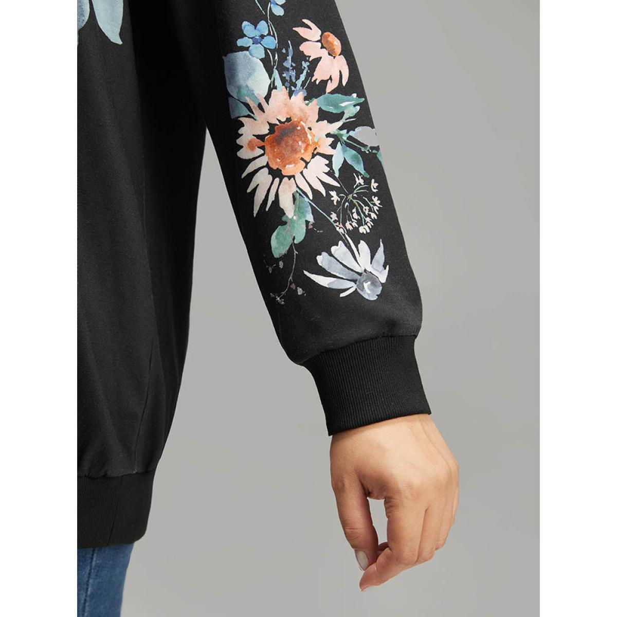 Plus Size Floral Print Round Neck Sweatshirt Women Black Casual Elastic cuffs Round Neck Dailywear Sweatshirts BloomChic 28/5X Product Image