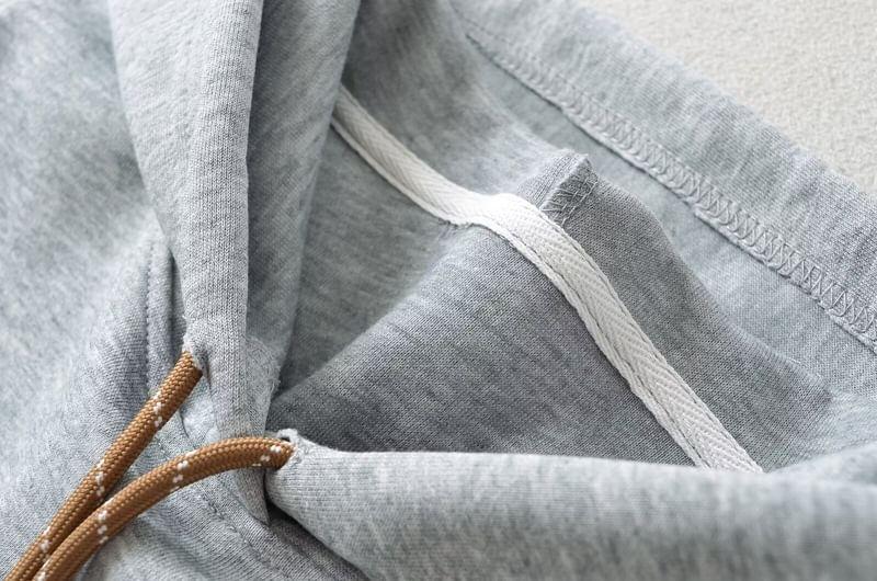 Long-Sleeve Lettering Crop Hoodie Product Image