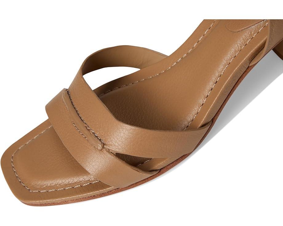 Women's Bernardo Tarra Product Image