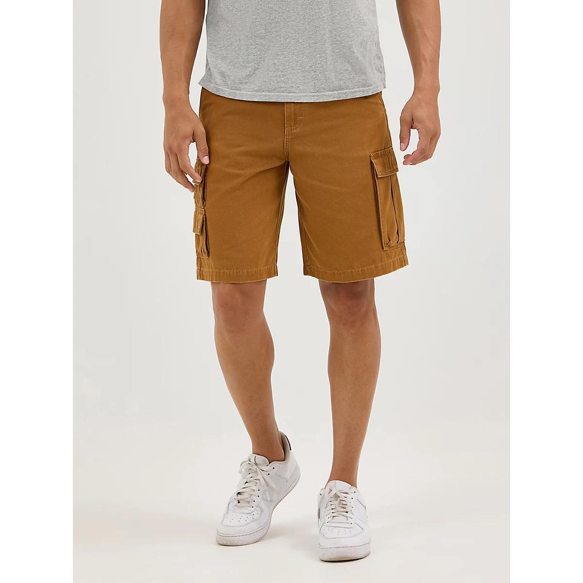 Men's Cargo Short in Pine Product Image