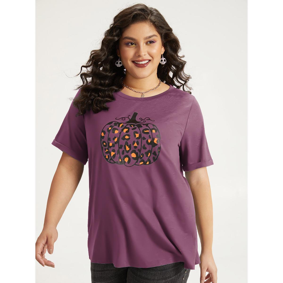 Plus Size Halloween Pumpkin Print Crew Neck T-shirt DustyPink Women Casual Printed Halloween Dailywear T-shirts BloomChic 26/4X Product Image