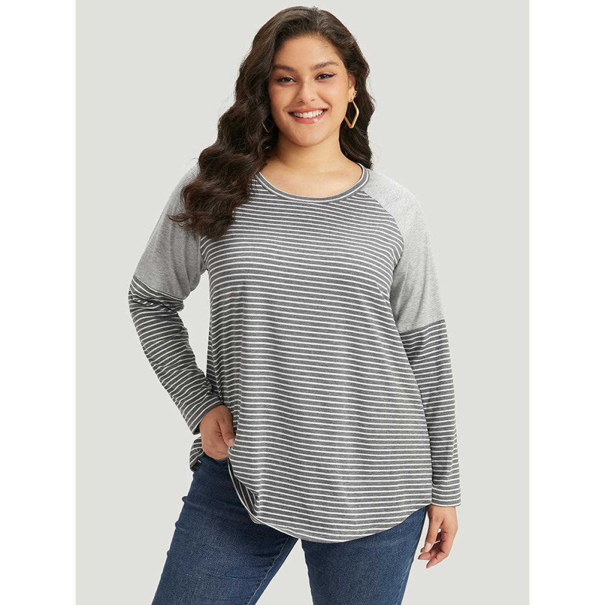 Plus Size Striped Patchwork Crew Neck Raglan Sleeve T-shirt Gray Women Casual Patchwork Striped Round Neck Dailywear T-shirts BloomChic 10/M Product Image