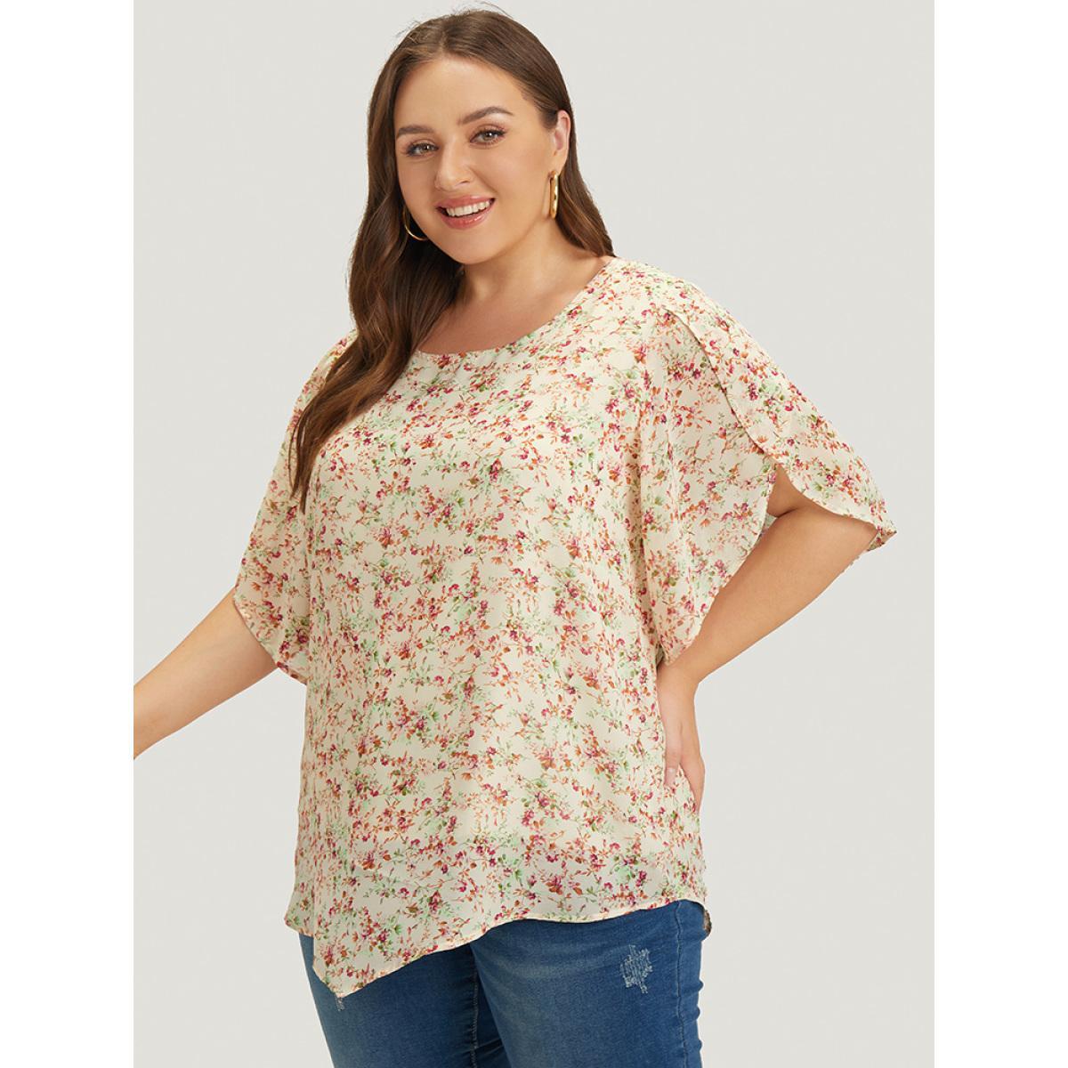 Plus Size White Ditsy Floral Split Petal Sleeve Crew Neck Blouse Women Elegant Short sleeve Round Neck Dailywear Blouses BloomChic 28/5X Product Image