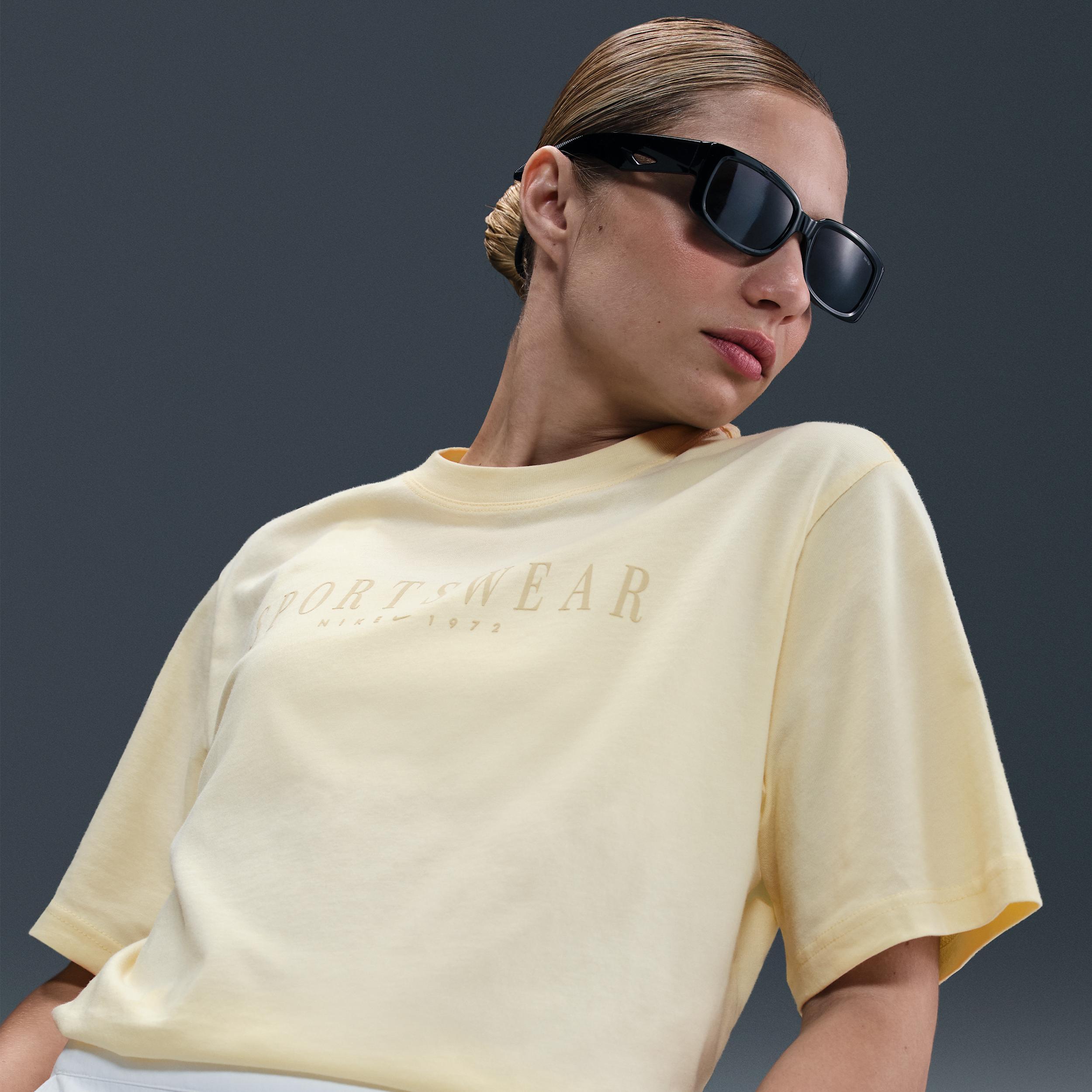 Nike Sportswear Women's Boxy T-Shirt Product Image