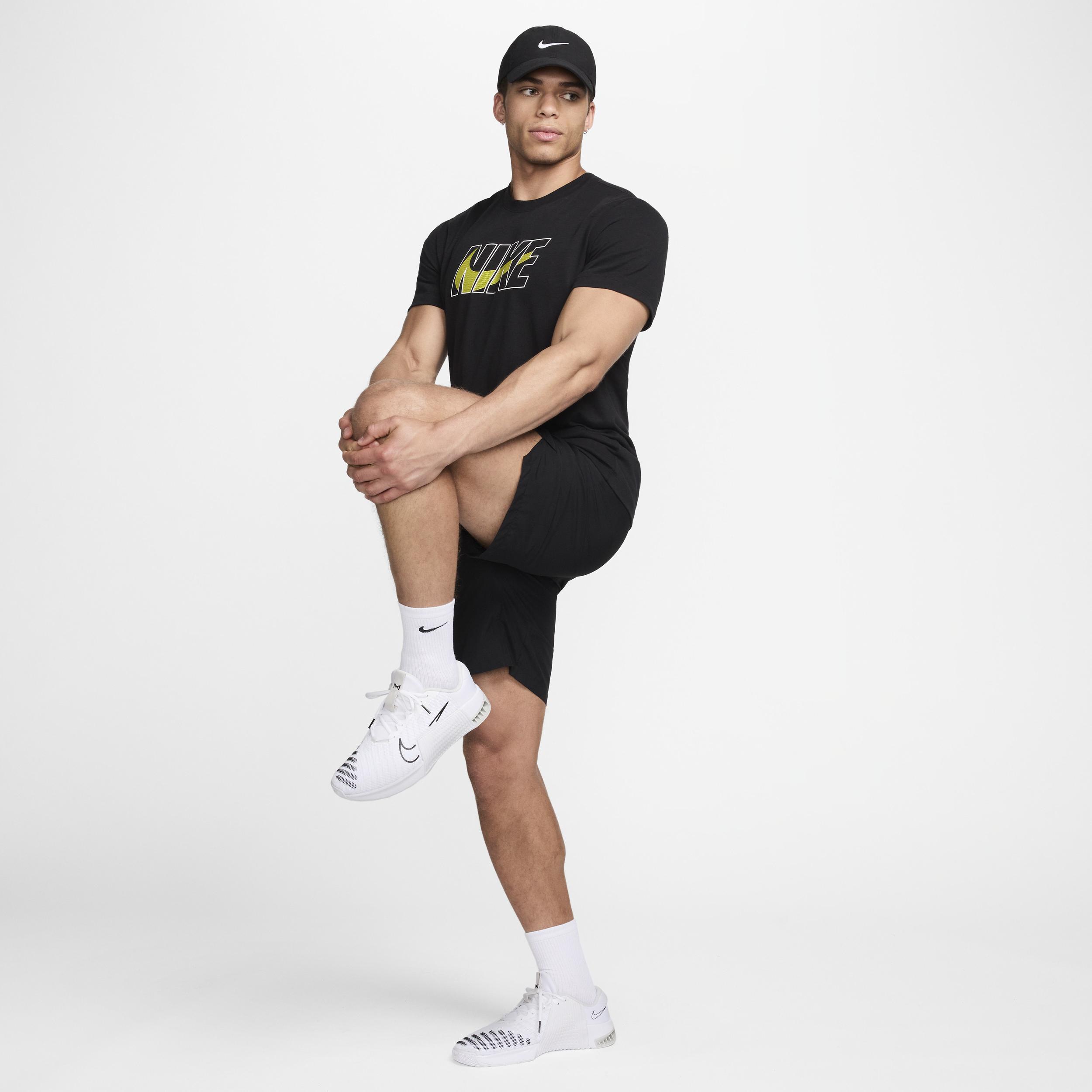 Nike Men's Dri-FIT Fitness T-Shirt Product Image