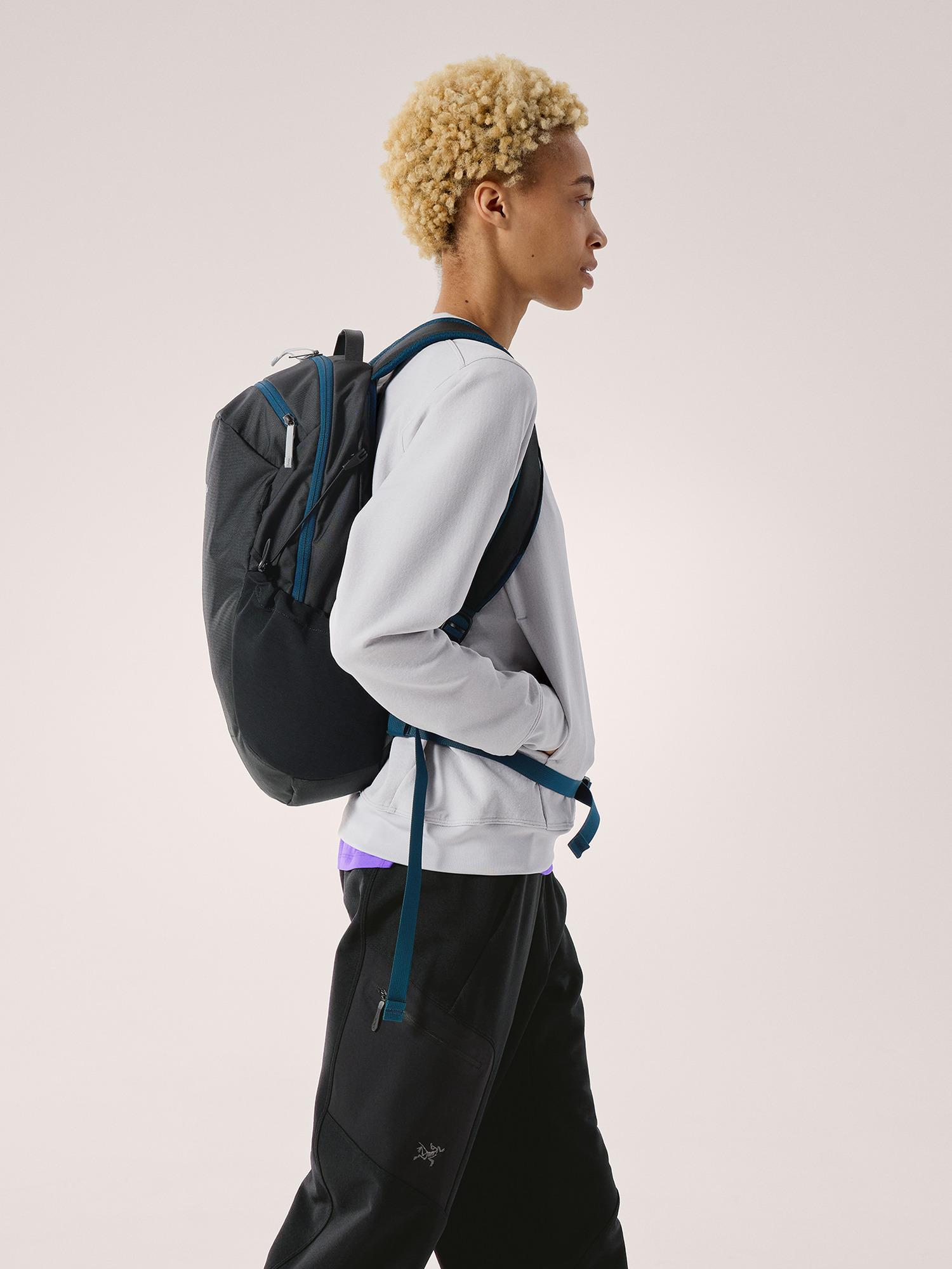 Mantis 16 Backpack Product Image