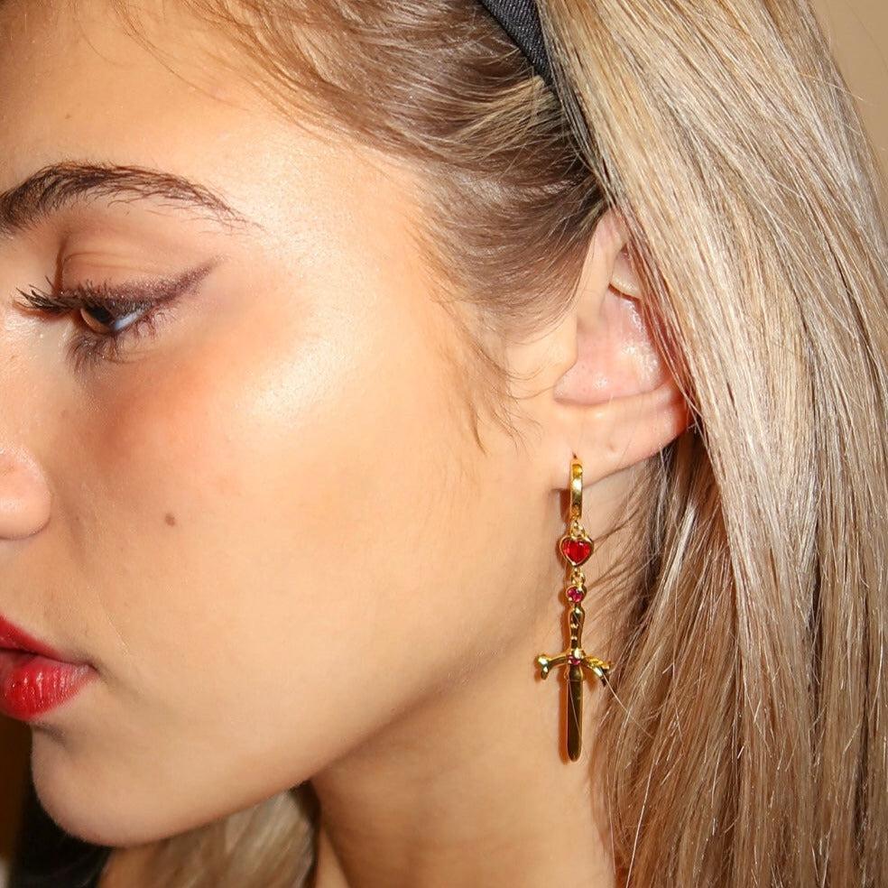 Queen of Hearts Earrings Product Image