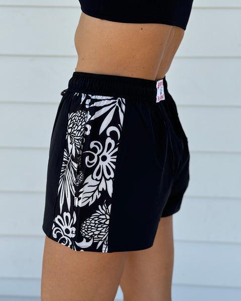 Women's Wright Short - Black Product Image