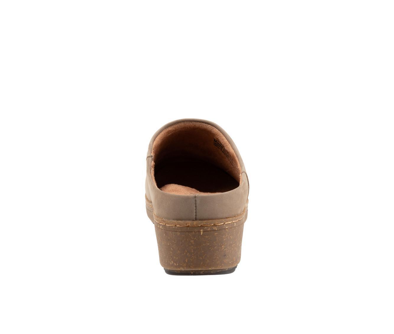 Women's Softwalk Amber 3.0 Clogs Product Image
