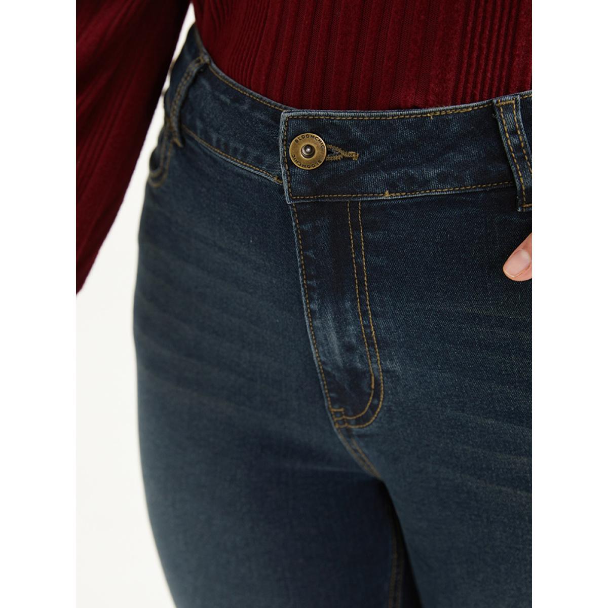Plus Size Solid Pocket Dark Wash Very Stretchy Jeans Women Midnight Casual Plain Plain High stretch Pocket Jeans BloomChic 24/3X Product Image