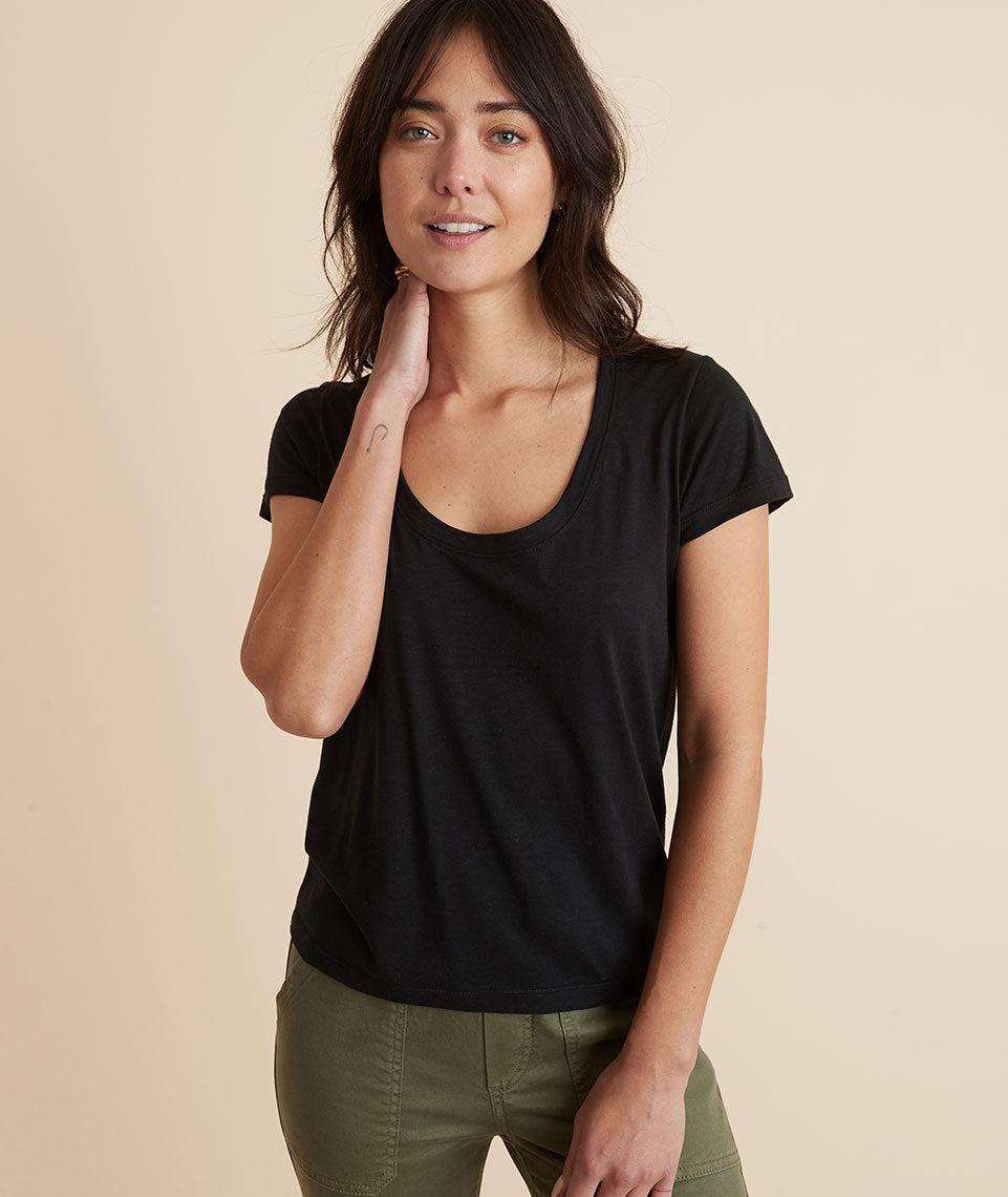 Classic Scoop Neck Tee in Black Product Image