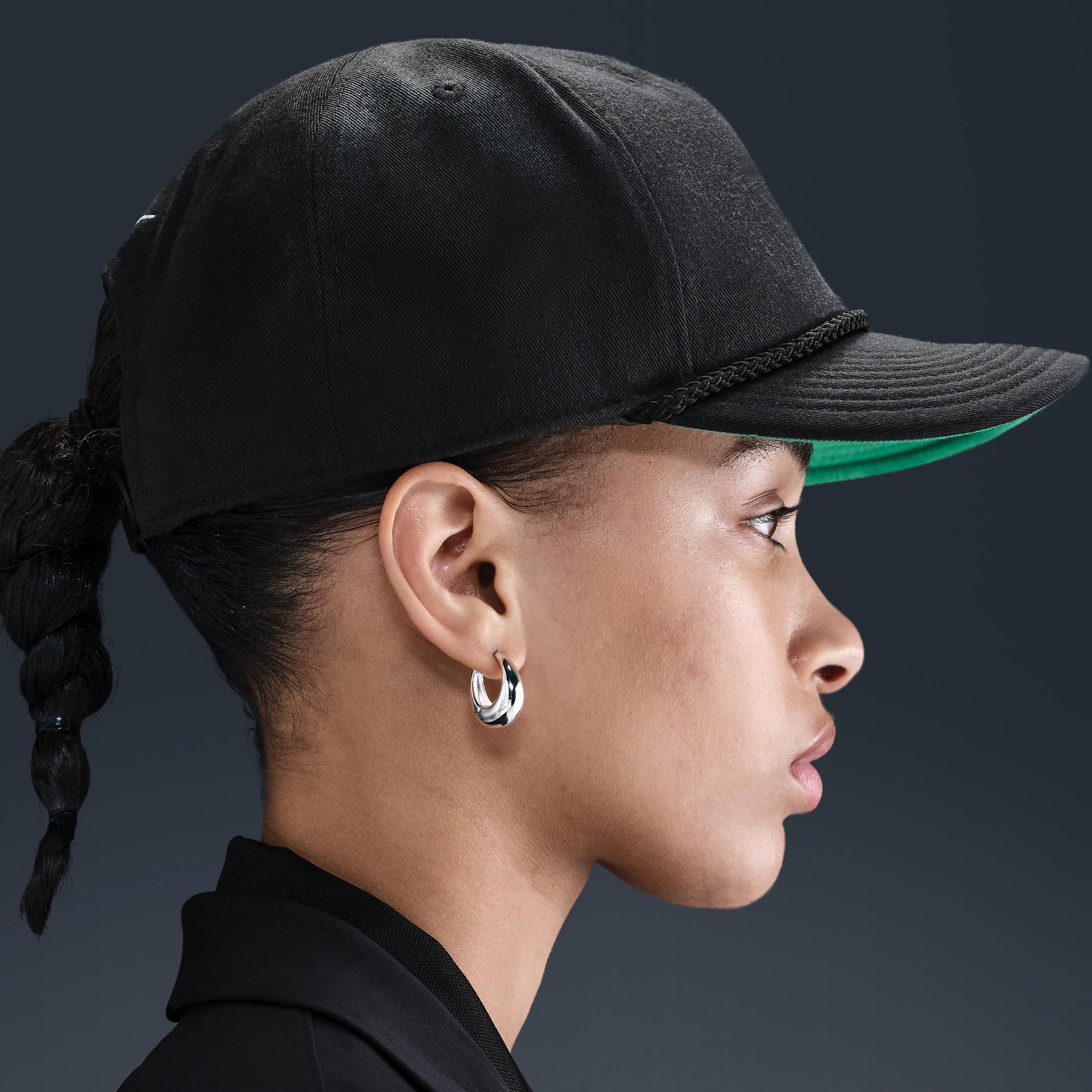 Unisex Nike Pro Graphic Cap Product Image