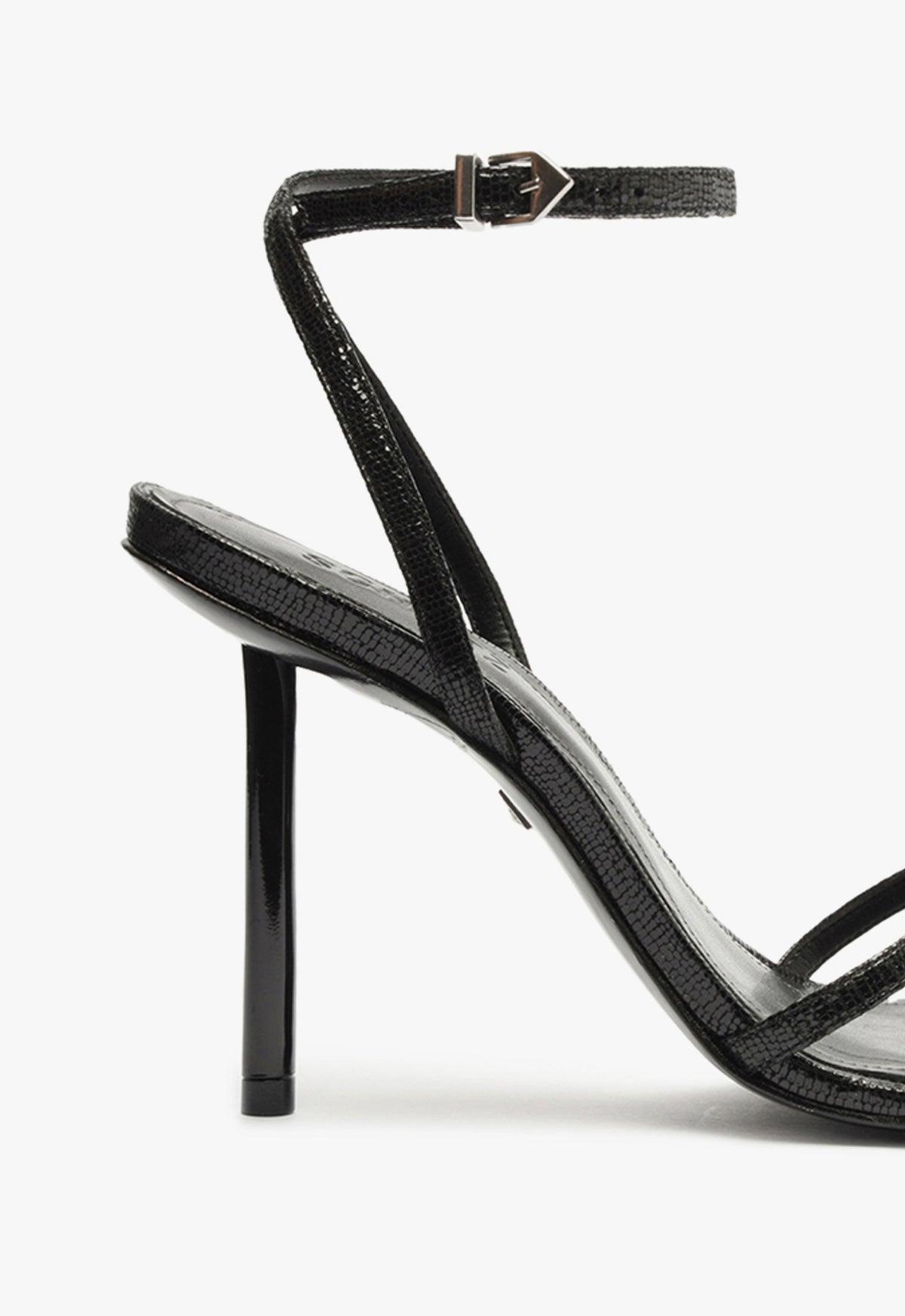 Eva Sandal Product Image