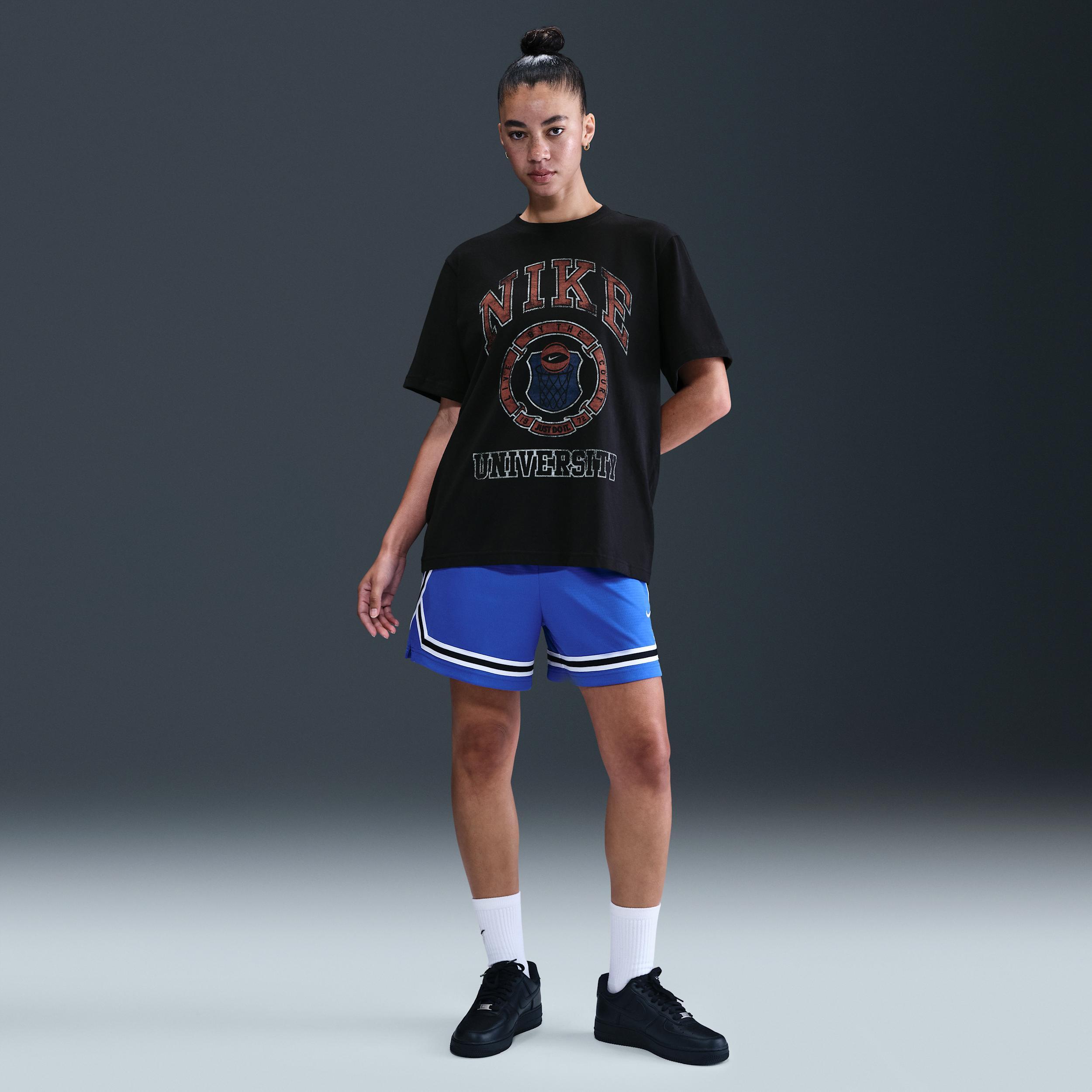 Nike Essential Women's T-Shirt Product Image