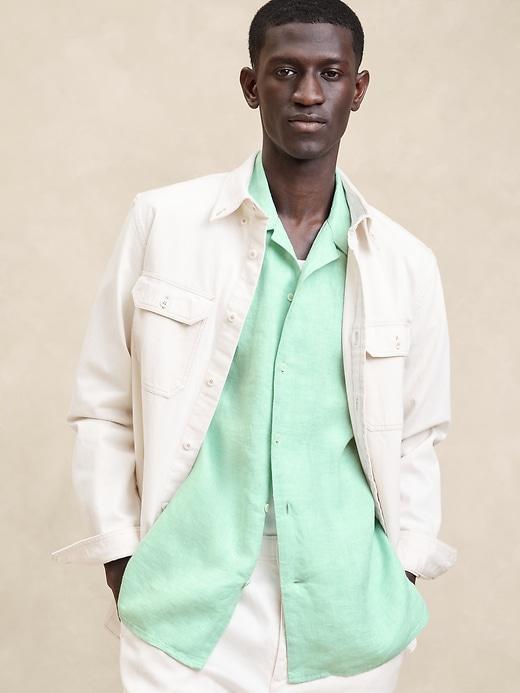 Standard-Fit Linen Resort Shirt Product Image