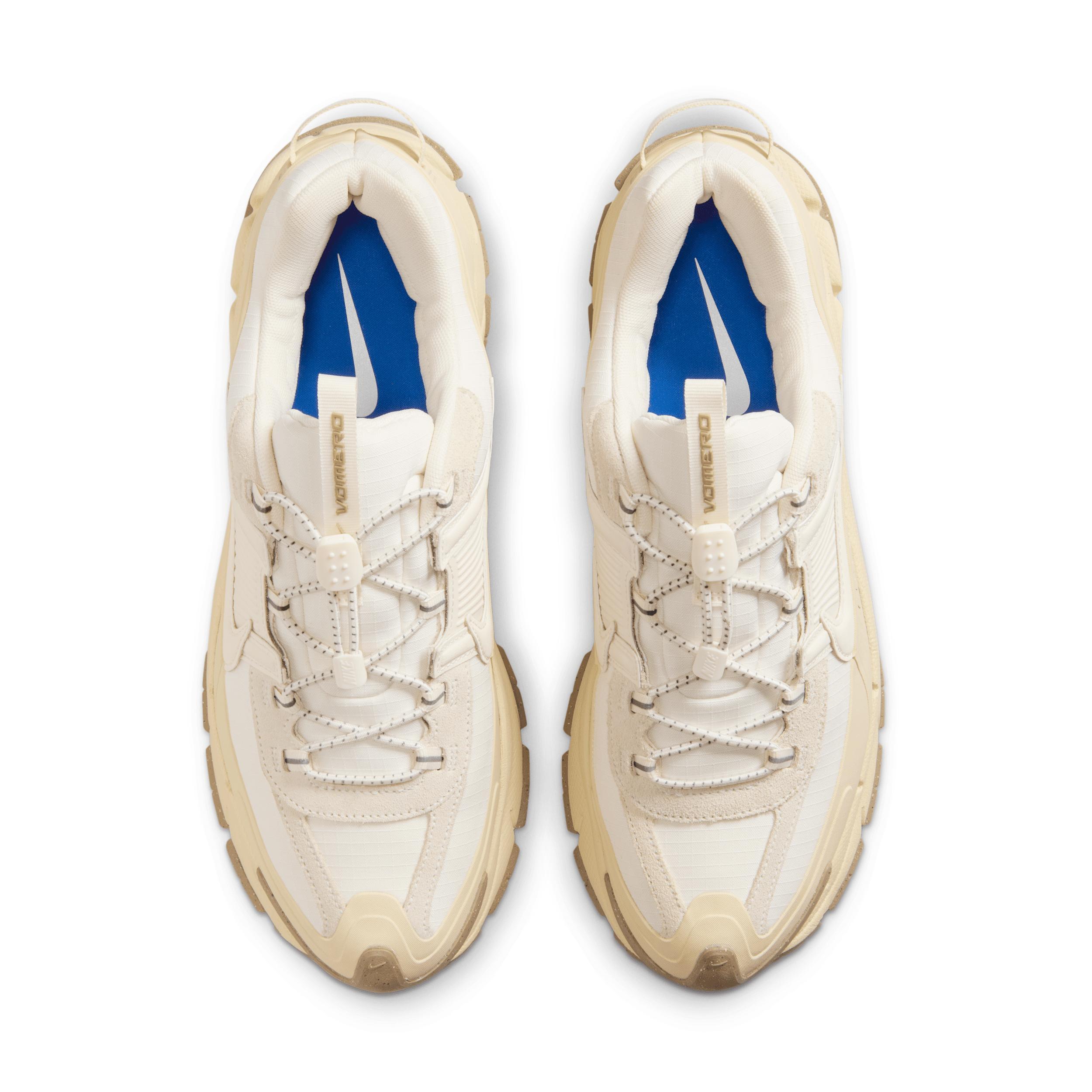 Nike Mens Zoom Vomero Roam Casual Shoes in College Grey/Vast Grey/White Product Image