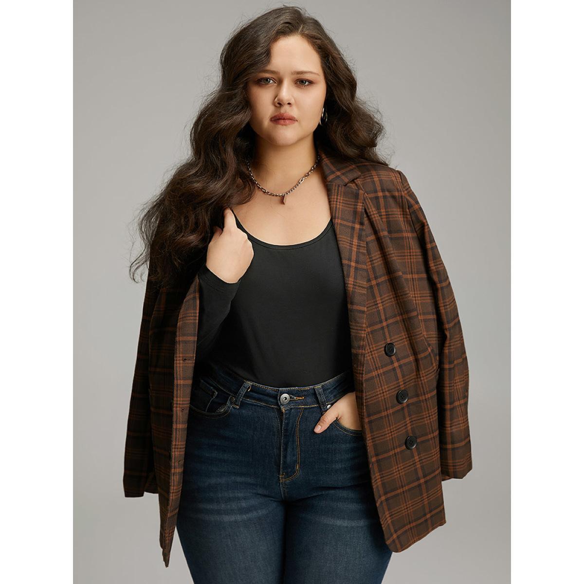 Plus Size Cotton Solid Scoop Neck T-shirt Black Women Elegant Plain Plain Scoop Neck Dailywear T-shirts BloomChic 14-16/1X Product Image
