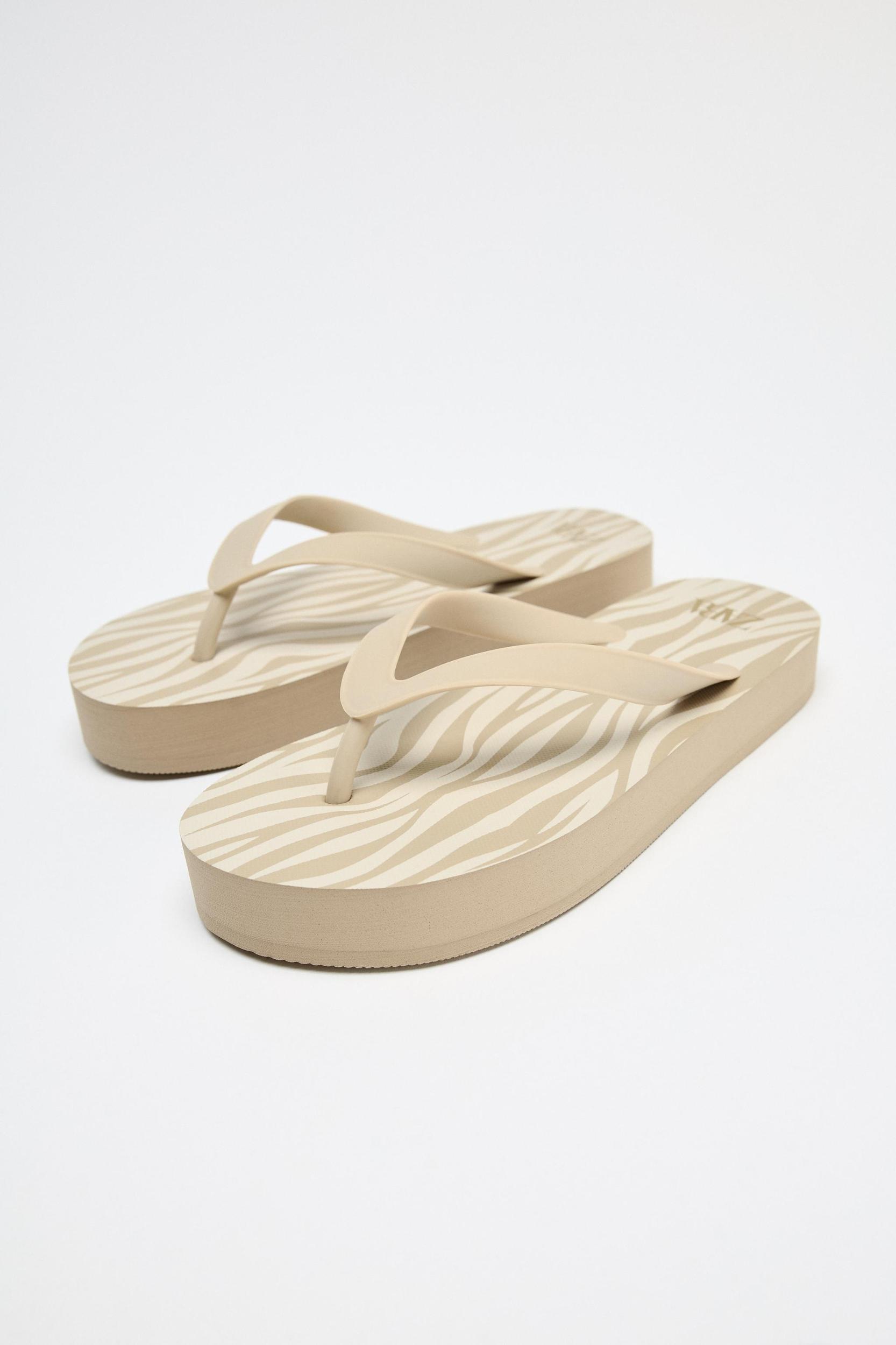 ANIMAL PRINT SANDALS Product Image