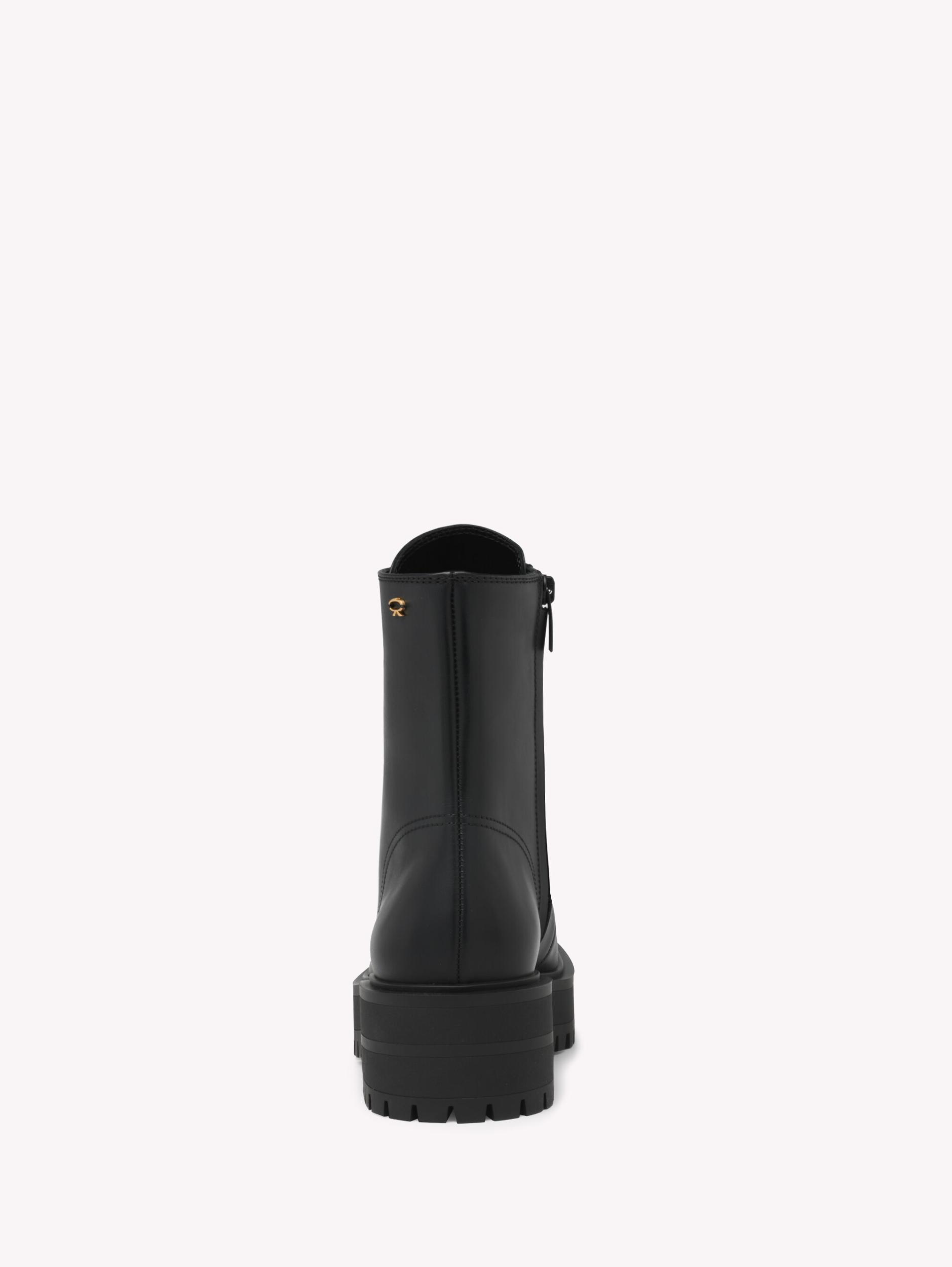 TURNER Gianvito Rossi Product Image