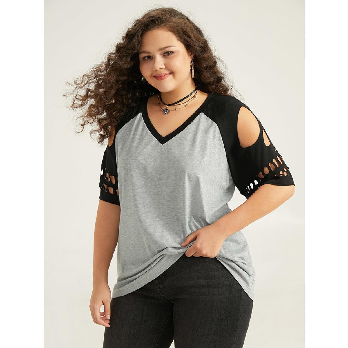Plus Size Halloween Skull Cut Out Raglan Sleeve T-shirt Gray Women Casual Patchwork Graphic-Halloween V-neck Festival-Halloween T-shirts BloomChic 18-20/2X Product Image