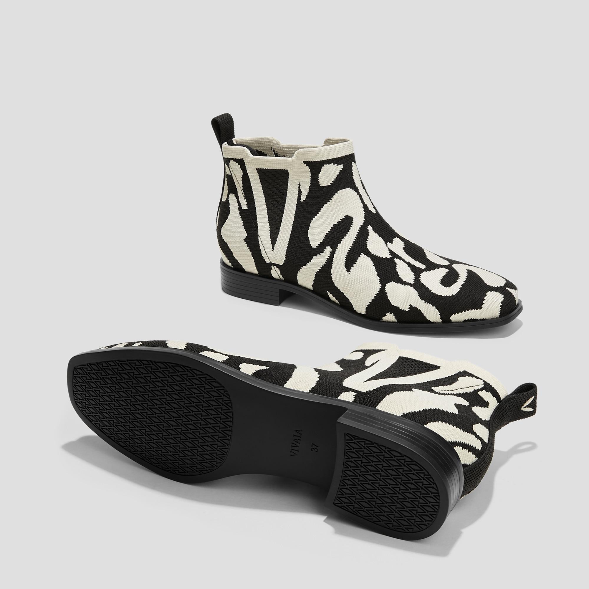 Slip-On Square-Toe Ankle Chelsea Boots (Ryan Slip-On) Product Image
