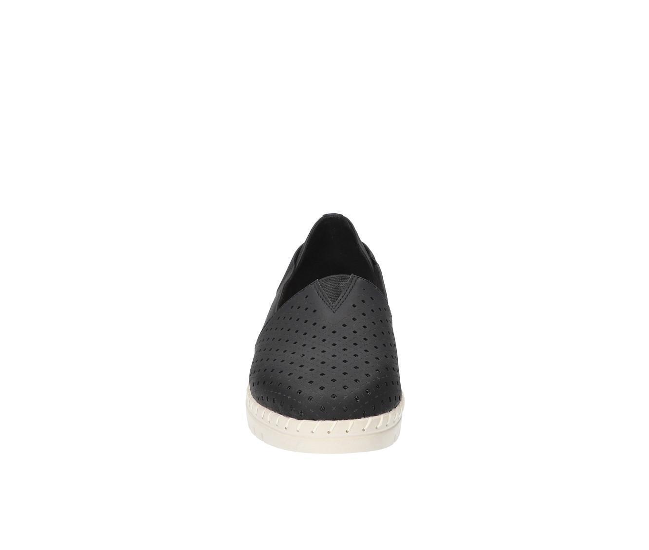 Women's Easy Street Fedra Flats Product Image